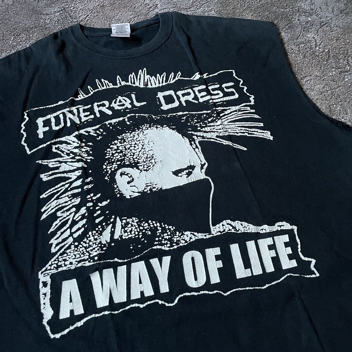 Band Tees Vintage Y2K Funeral Dress Punk Blood DEAD Skulls Horror Tee Size US L / EU 52-54 / 3 - 6 Thumbnail