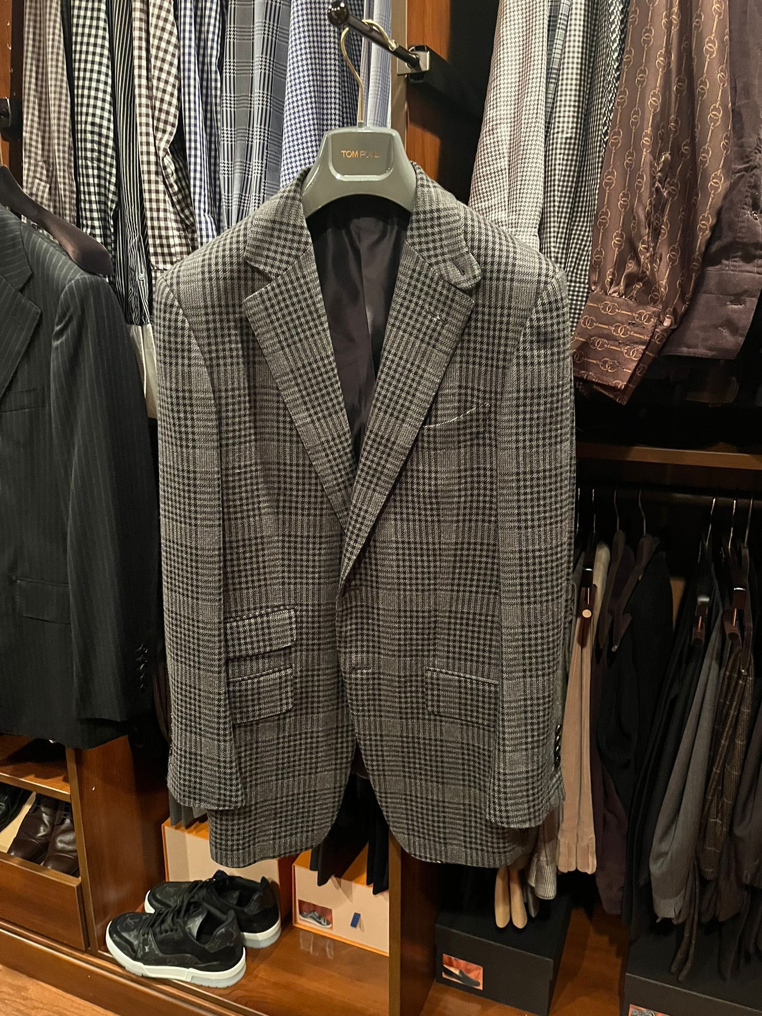 Gucci × Tom Ford Suits in Grey Size US M / EU 48-50 / 2 - 1 Thumbnail