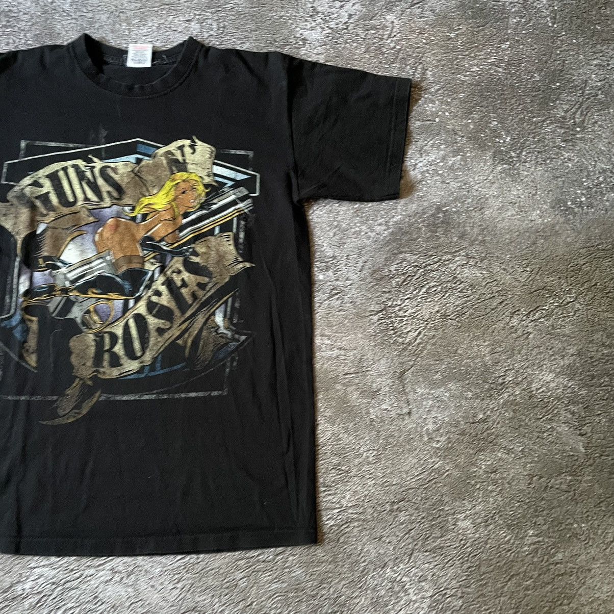 Vintage Vintage Y2K Tee Guns Roses Sexy Blood DEAD M Size US M / EU 48-50 / 2 - 3 Thumbnail