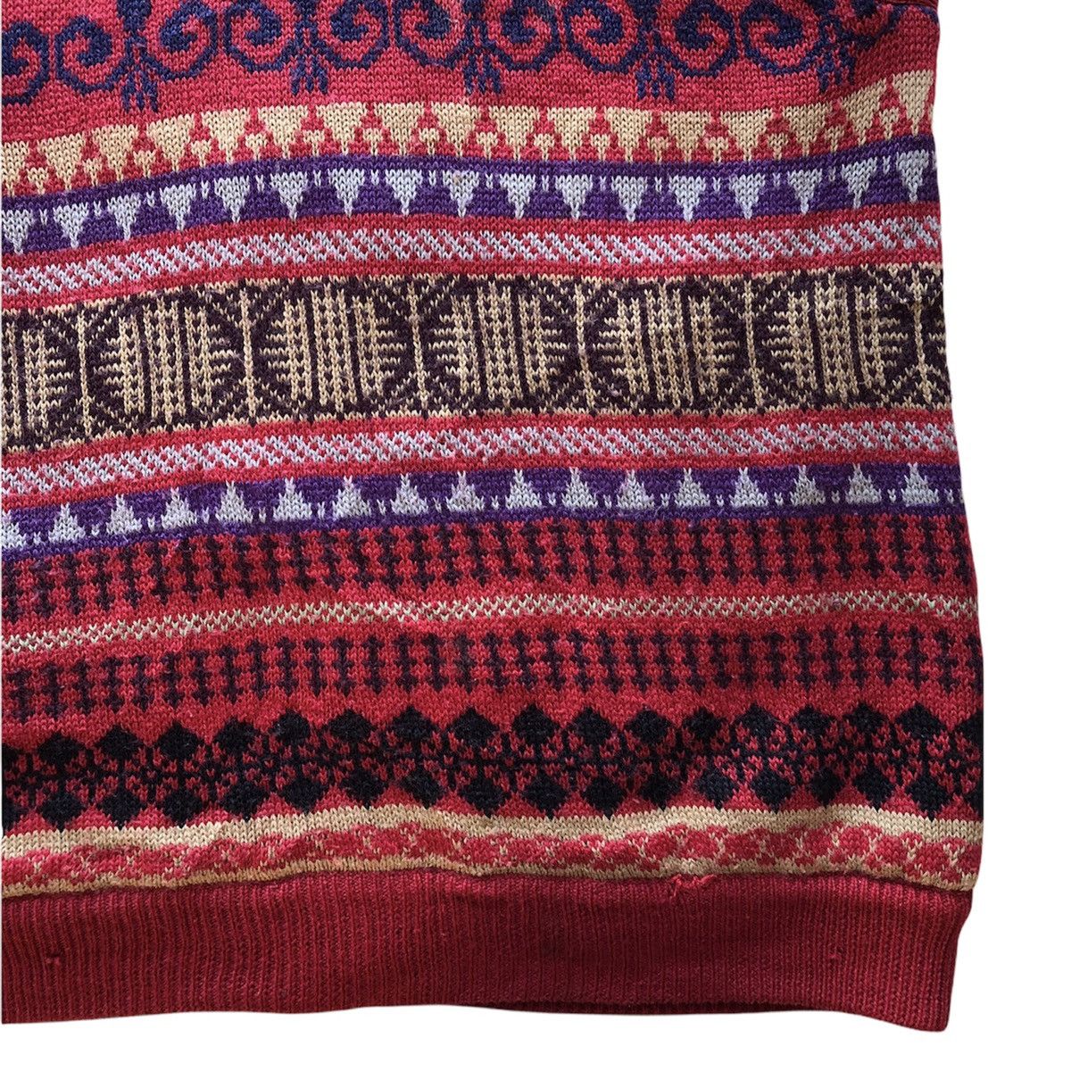 Japanese Brand Vintage 90's Knit Vest Coloured Native Art Quilted Lining Size US M / EU 48-50 / 2 - 7 Thumbnail