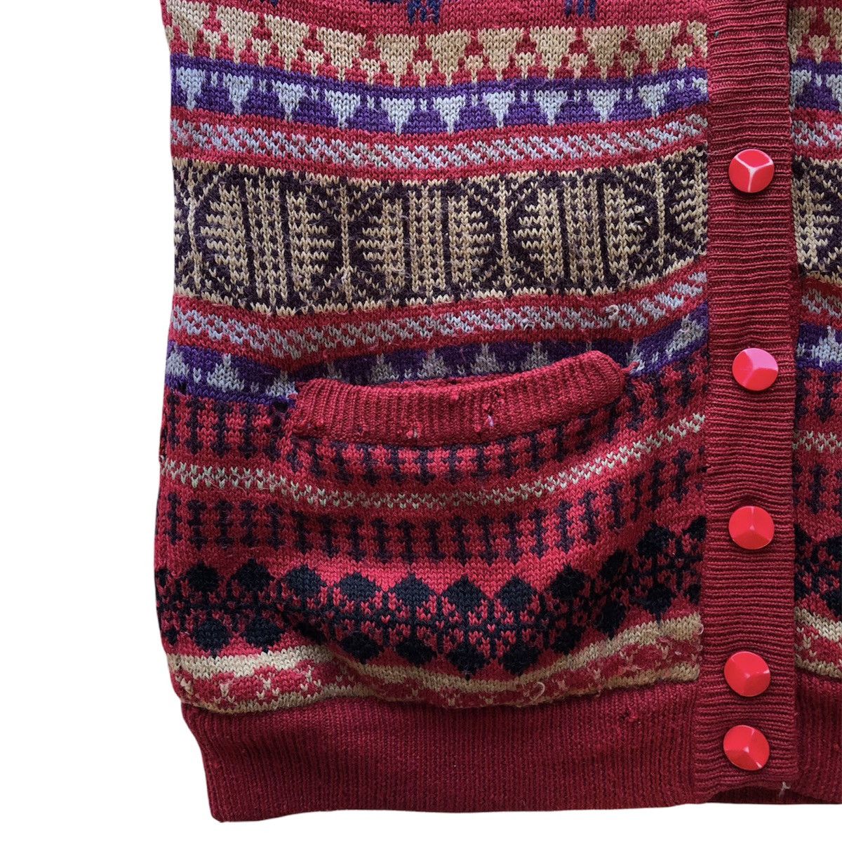 Japanese Brand Vintage 90's Knit Vest Coloured Native Art Quilted Lining Size US M / EU 48-50 / 2 - 4 Thumbnail