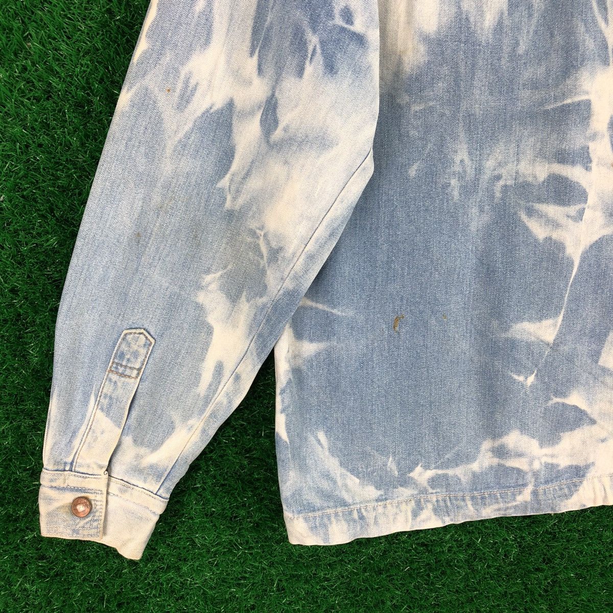 Wrangler Vintage 80's Wrangler Chore Denim Jacket Thrashed Acid Wash Size US S / EU 44-46 / 1 - 6 Thumbnail