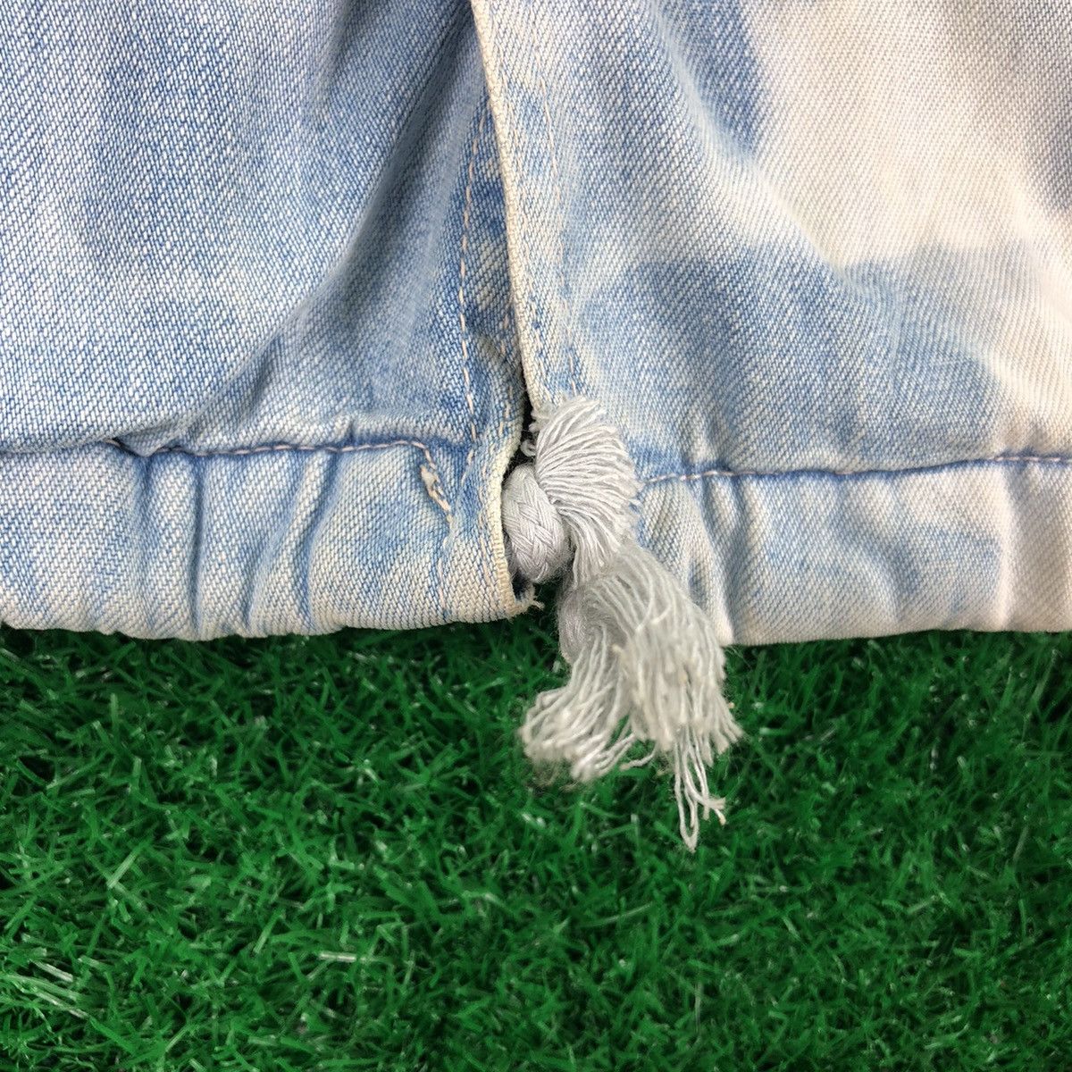 Wrangler Vintage 80's Wrangler Chore Denim Jacket Thrashed Acid Wash Size US S / EU 44-46 / 1 - 14 Thumbnail