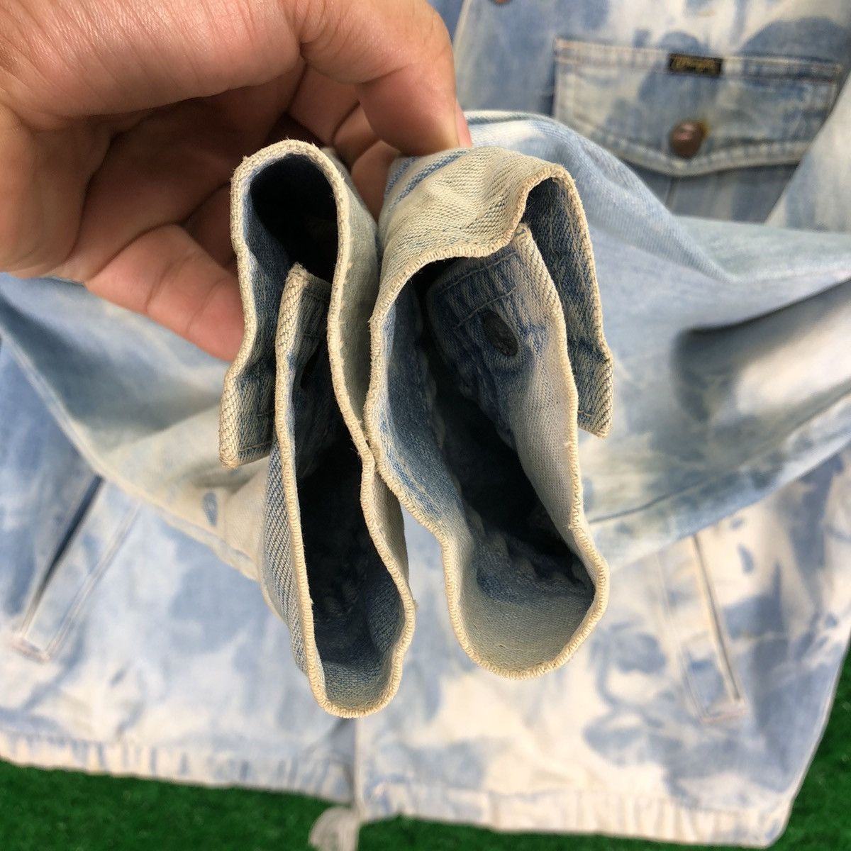 Wrangler Vintage 80's Wrangler Chore Denim Jacket Thrashed Acid Wash Size US S / EU 44-46 / 1 - 15 Thumbnail