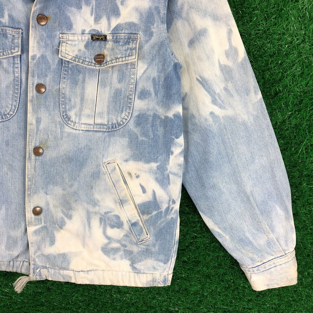 Wrangler Vintage 80's Wrangler Chore Denim Jacket Thrashed Acid Wash Size US S / EU 44-46 / 1 - 3 Thumbnail