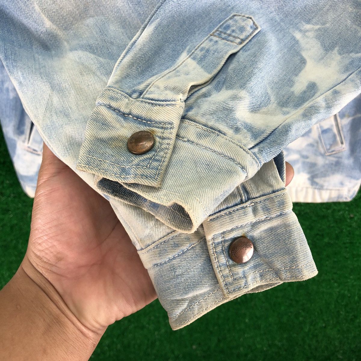 Wrangler Vintage 80's Wrangler Chore Denim Jacket Thrashed Acid Wash Size US S / EU 44-46 / 1 - 16 Thumbnail