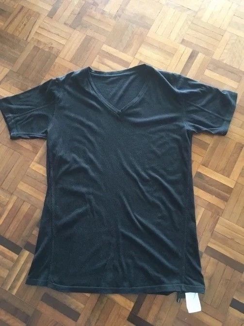 Japan made black fine cotton V-neck T-shirt