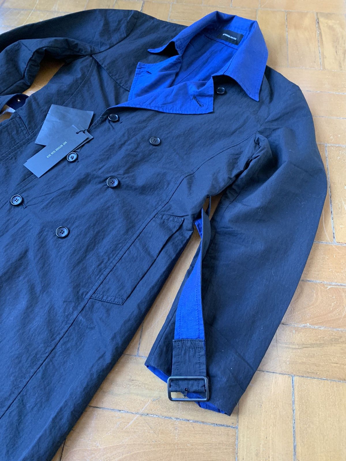 Diet Butcher Slim Skin New $700 Japan made long reversible Trench coat Size US S / EU 44-46 / 1 - 3 Thumbnail