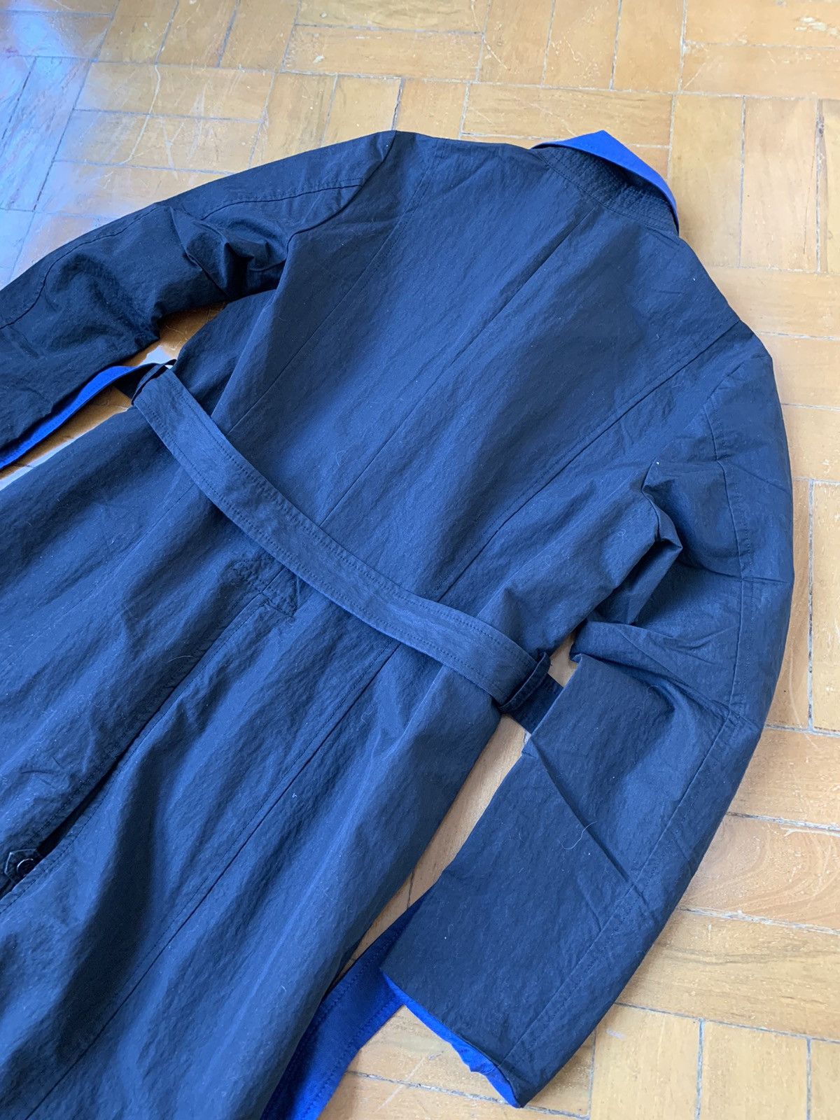 Diet Butcher Slim Skin New $700 Japan made long reversible Trench coat Size US S / EU 44-46 / 1 - 15 Thumbnail