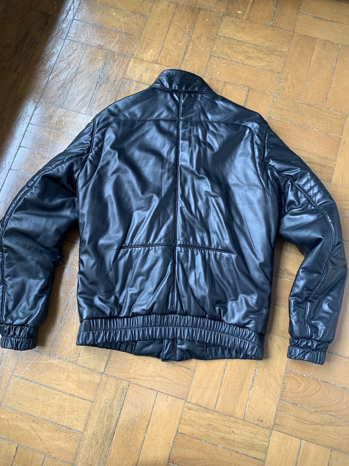 Pal Zileri $4000 calfskin puffer jacket with detachable foxfur collar Size US M / EU 48-50 / 2 - 16 Thumbnail
