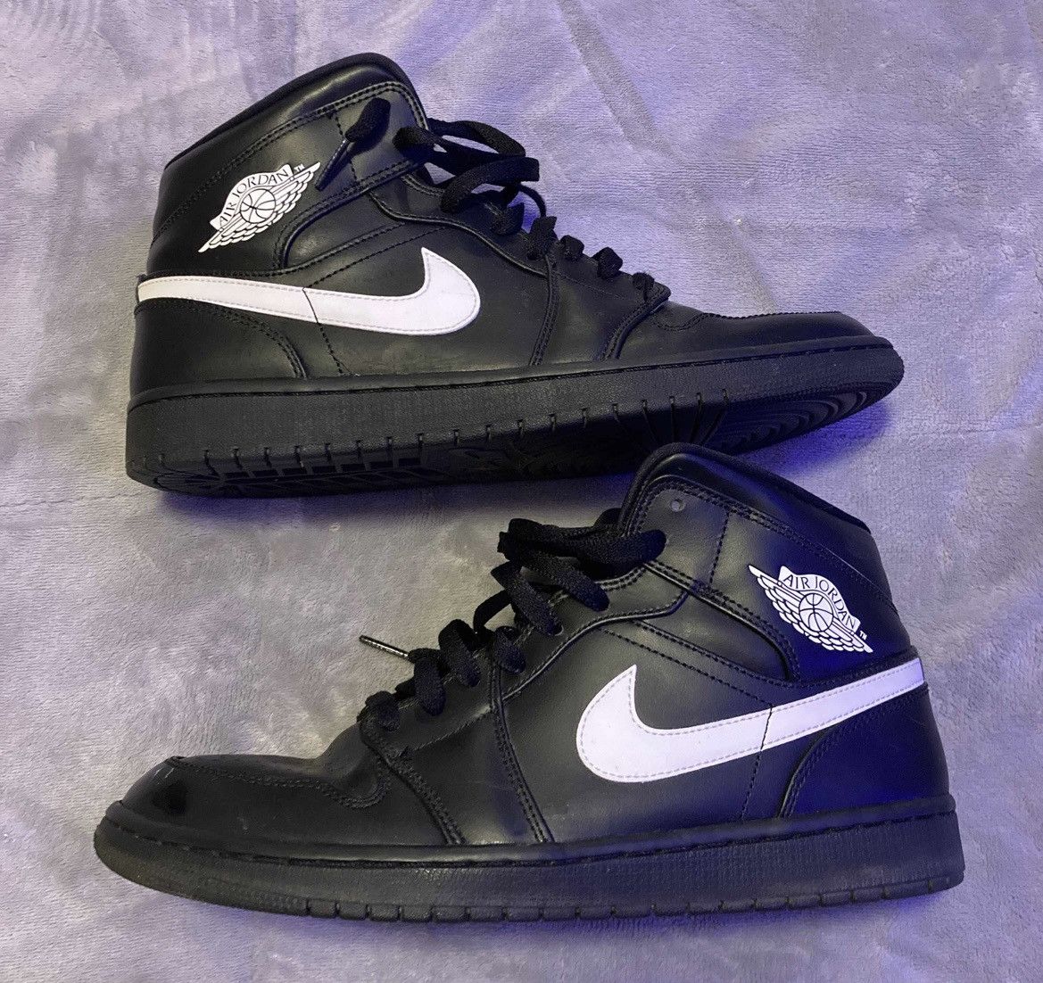 Jordan 1 Mid Speckle