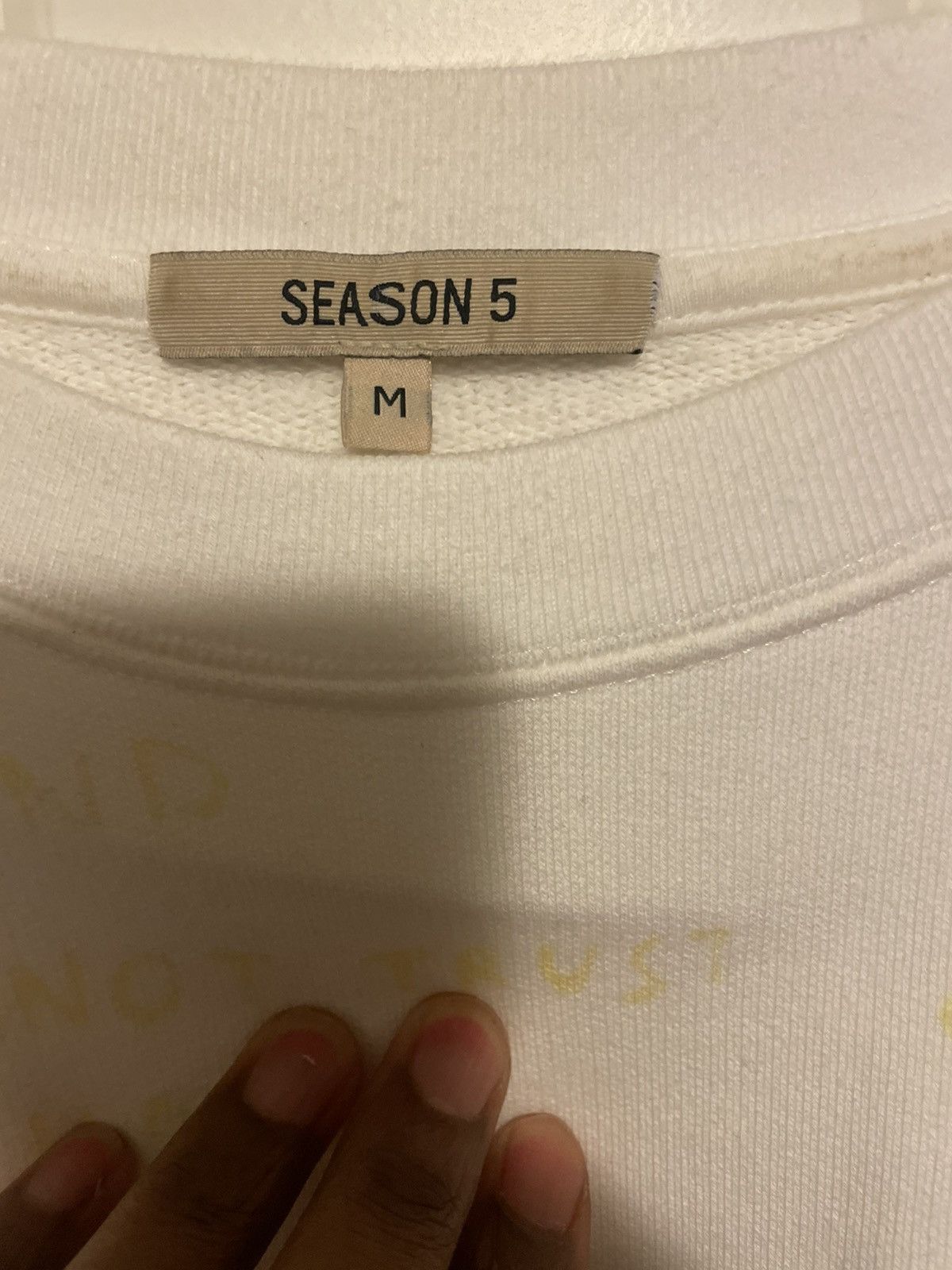 Yeezy Yeezy season 5 graffiti sweatshirt Sz m Size US M / EU 48-50 / 2 - 2 Thumbnail