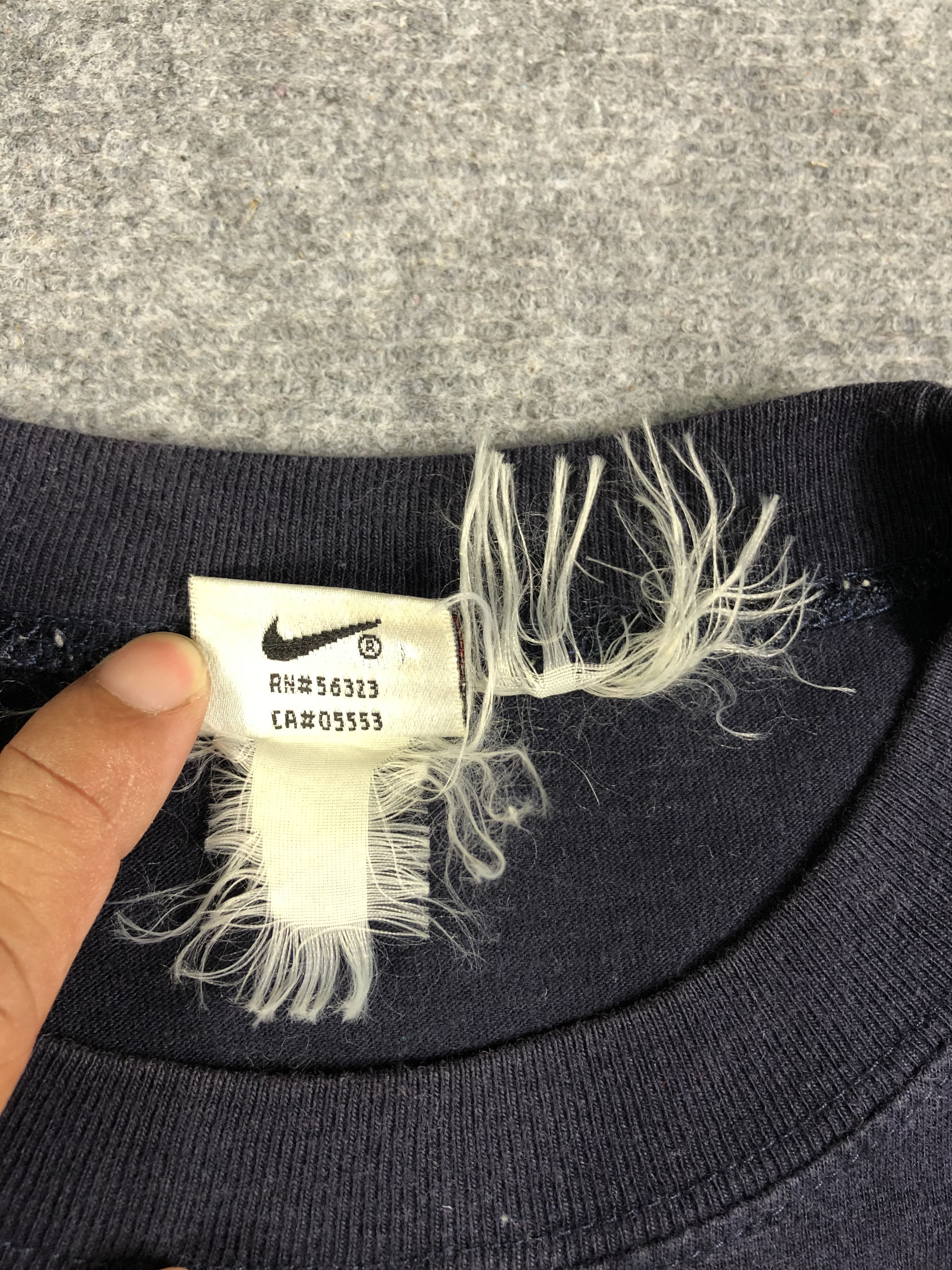 Nike Nike Swoosh Long Sleeve Tshirt Size US S / EU 44-46 / 1 - 4 Thumbnail