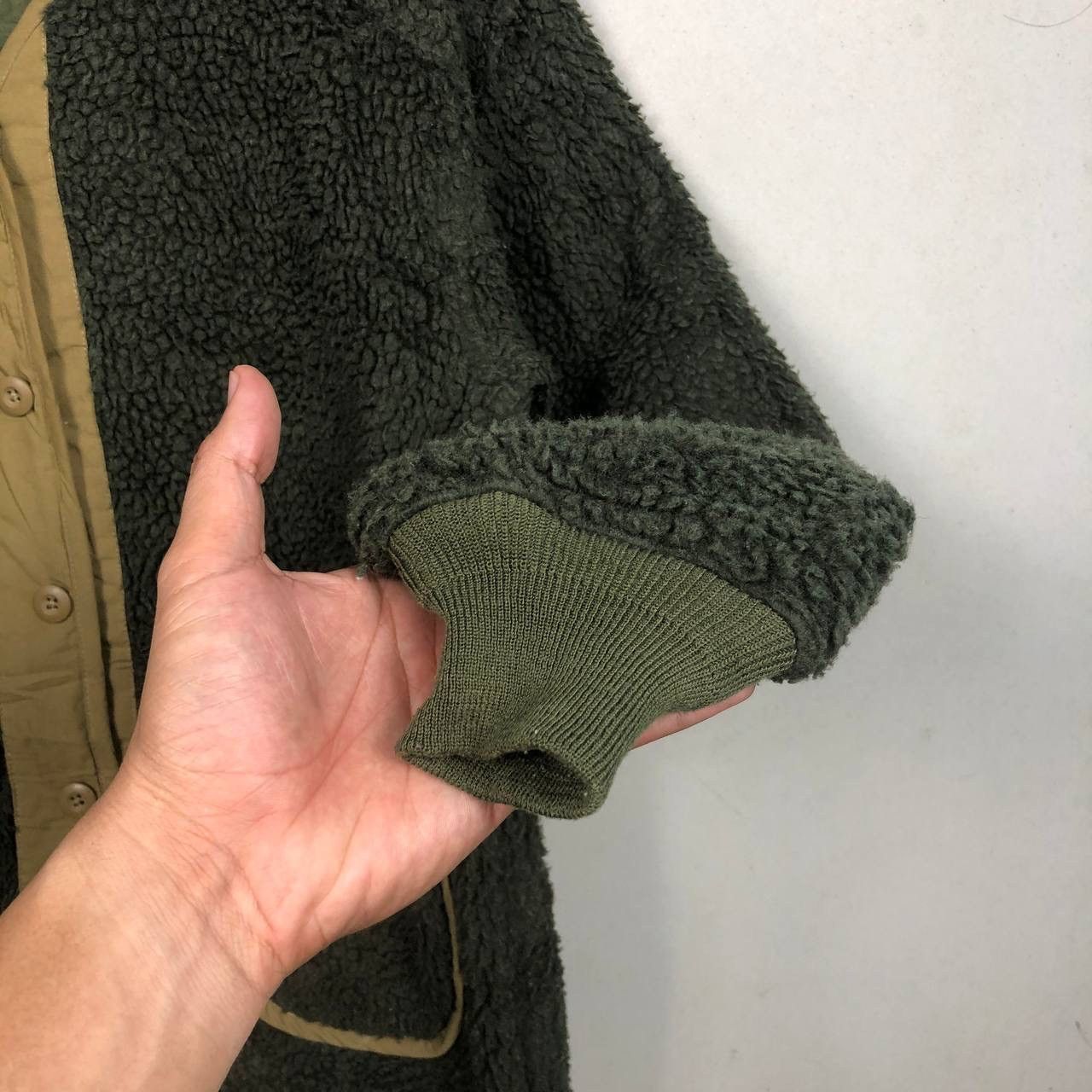 Alpha Industries × Army Of Me Alpha Industries Army Faux Fur Sherpa Reversible Jacket Size US L / EU 52-54 / 3 - 10 Thumbnail