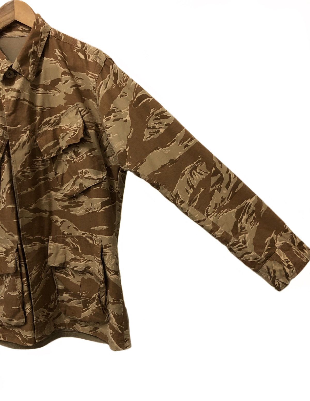 If Six Was Nine TRUE VINTAGE US ARMY TIGER STRIPE DESERTS CAMO SHIRT Size US M / EU 48-50 / 2 - 2 Thumbnail
