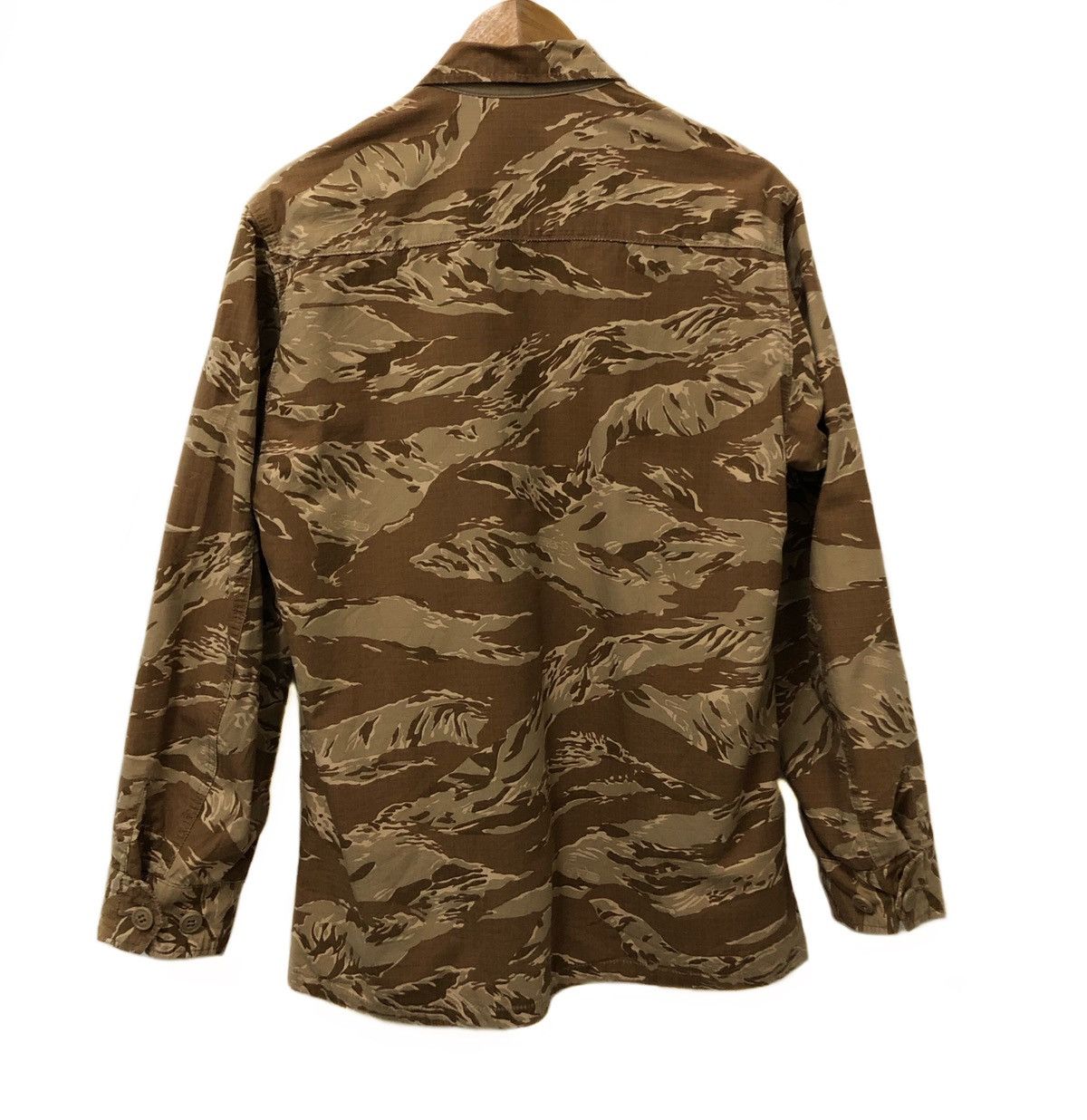 If Six Was Nine TRUE VINTAGE US ARMY TIGER STRIPE DESERTS CAMO SHIRT Size US M / EU 48-50 / 2 - 8 Thumbnail