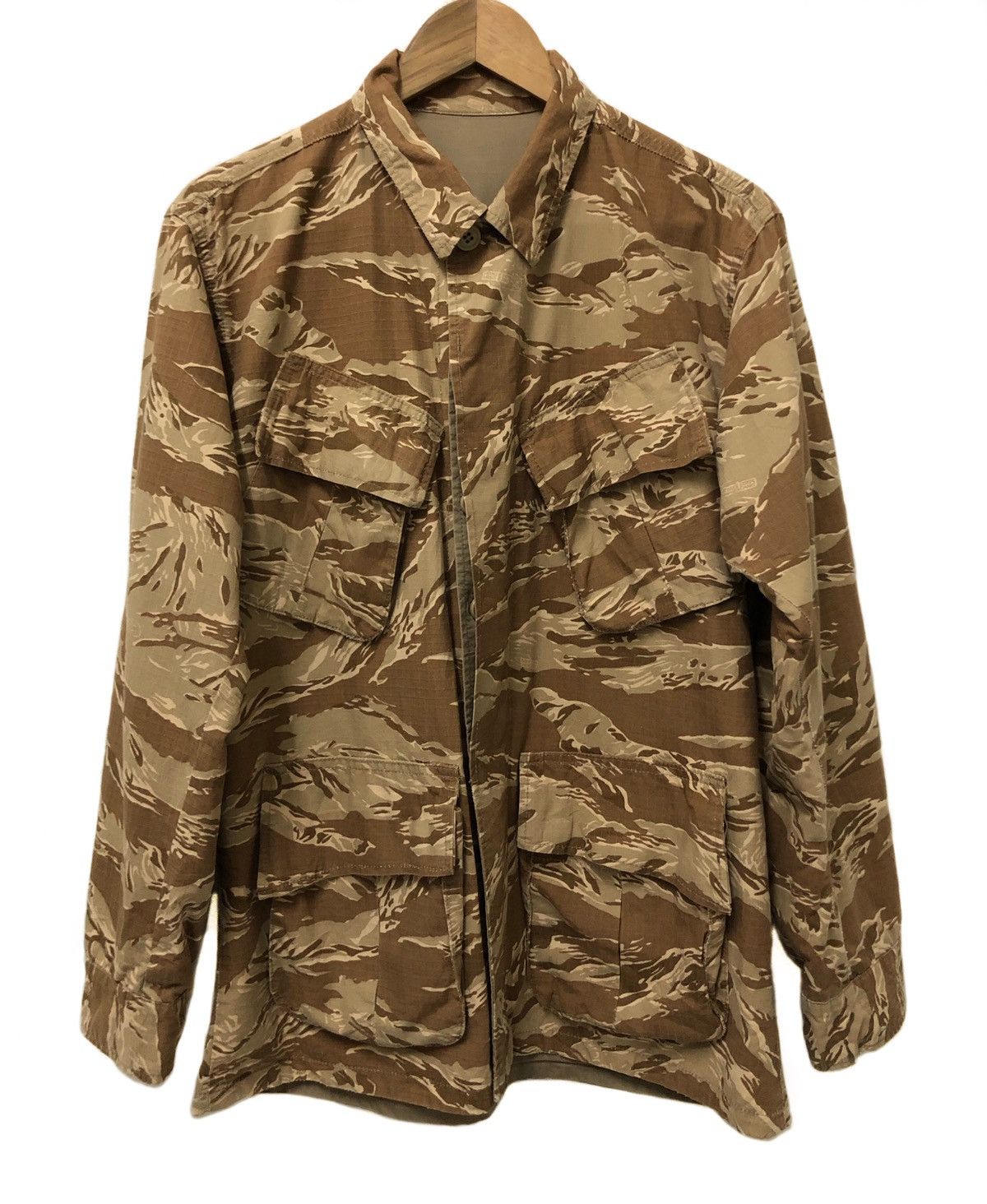 If Six Was Nine TRUE VINTAGE US ARMY TIGER STRIPE DESERTS CAMO SHIRT Size US M / EU 48-50 / 2 - 1 Thumbnail
