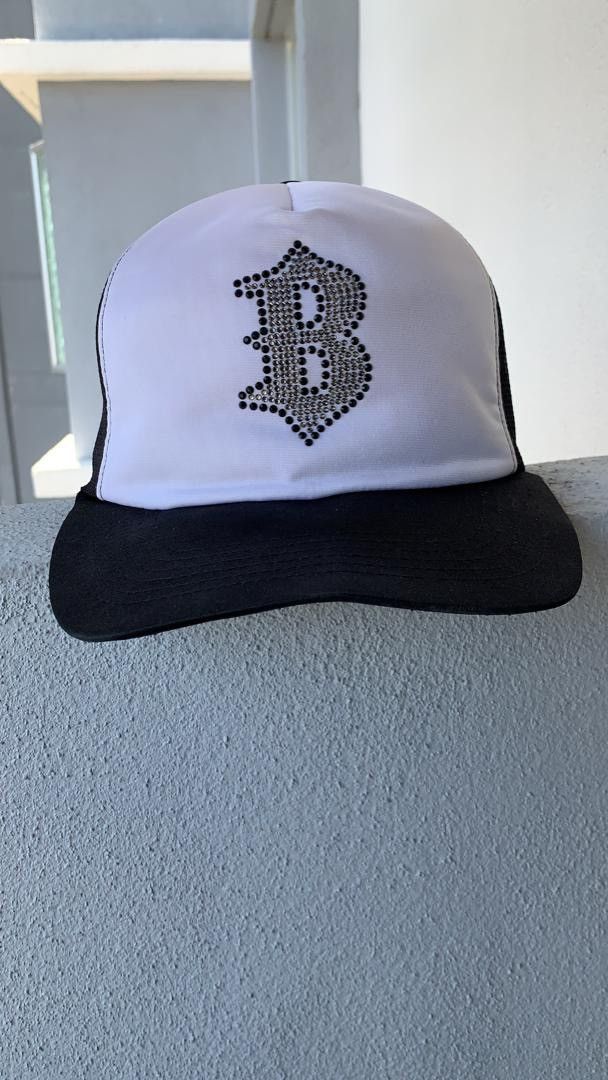 Bape × Swarovski Swarovski Logo Mesh Cap Size ONE SIZE - 1 Thumbnail