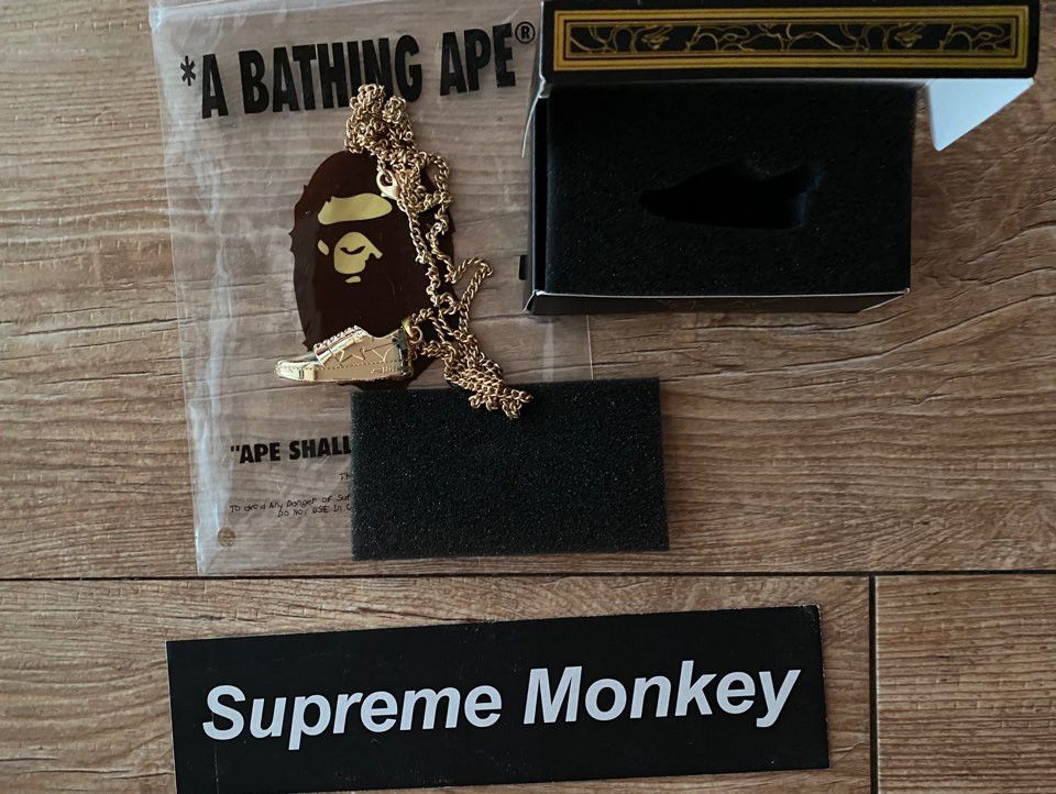 Bape Bapesta Necklace Size ONE SIZE - 1 Thumbnail