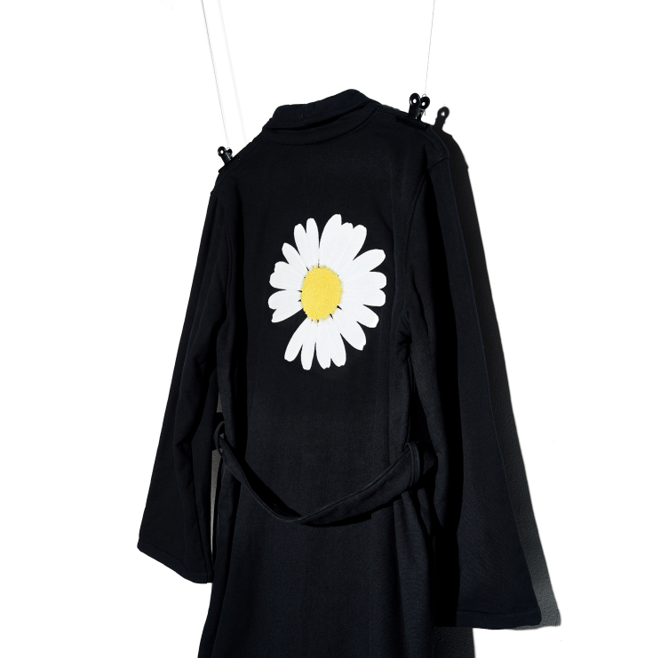 peaceminusone Peaceminusone Daisy ROBE #BLACK | Grailed