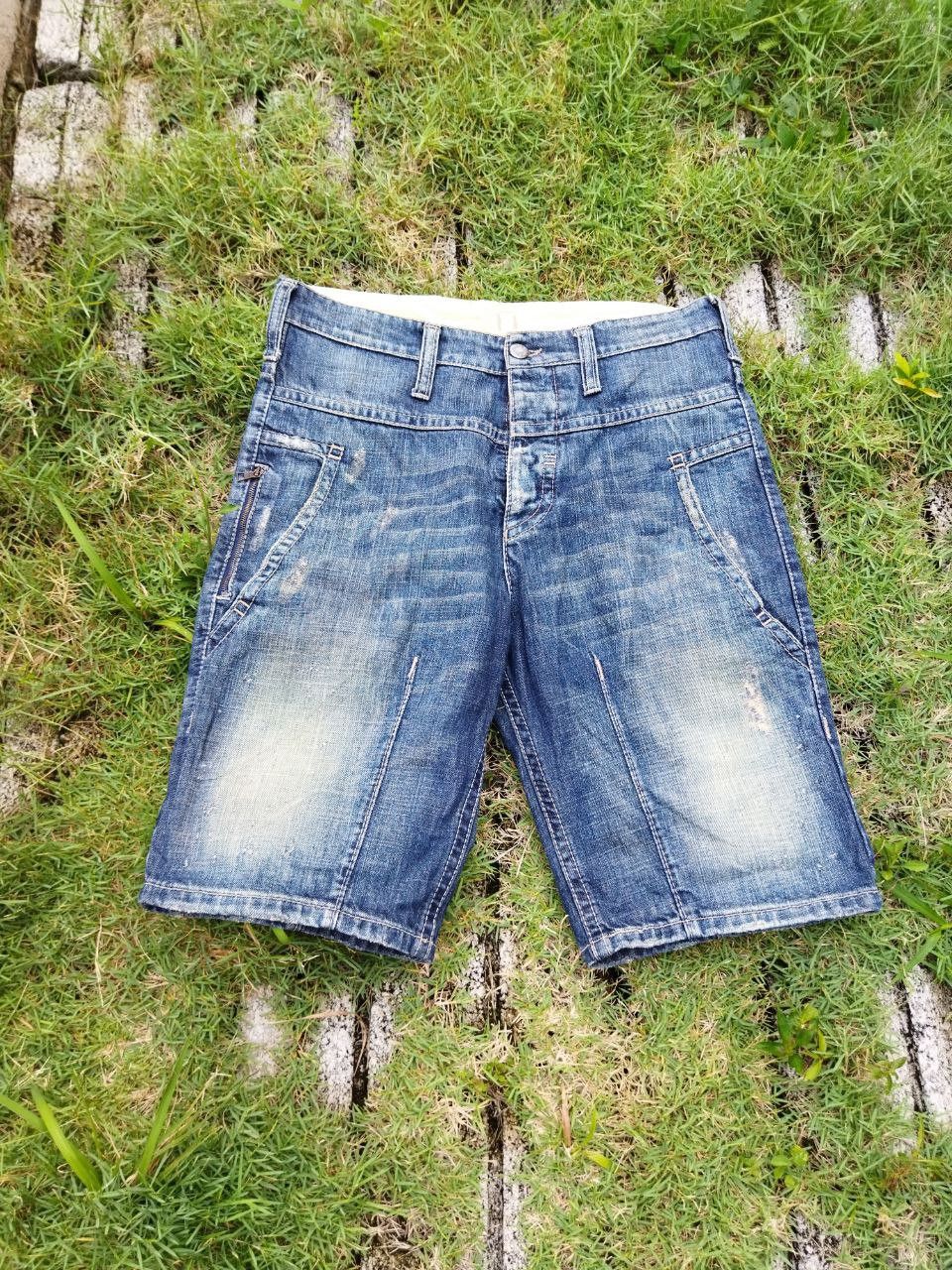 Neil Barrett Neil Barrett Denim Shortpants - Size 31 Size US 31 - 2 Thumbnail