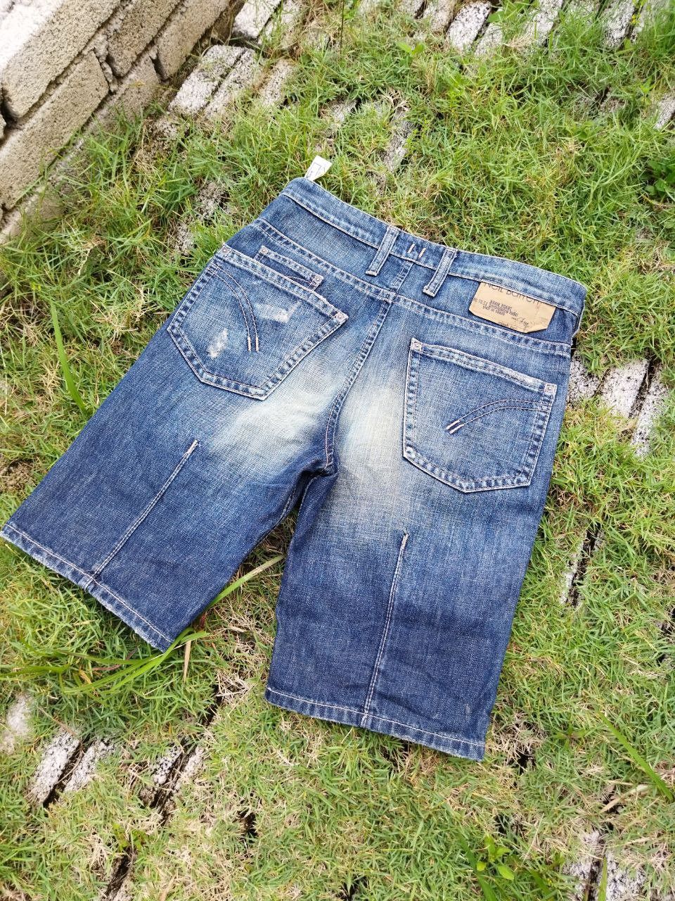 Neil Barrett Neil Barrett Denim Shortpants - Size 31 Size US 31 - 11 Thumbnail