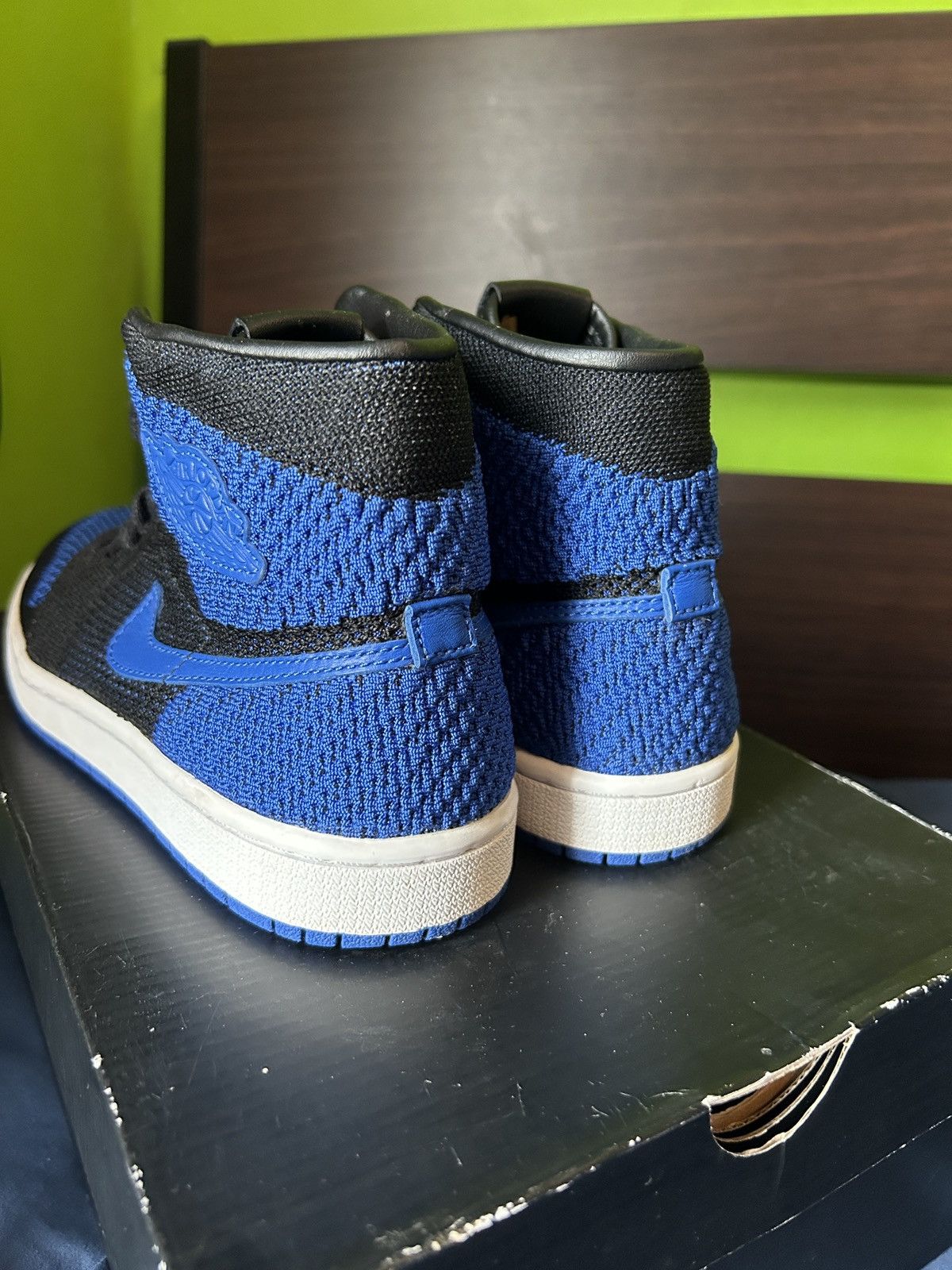Jordan Brand × Nike Air Jordan 1 Retro High OG Flyknit Royal Blue Size US 5.5 / EU 38 - 4 Thumbnail