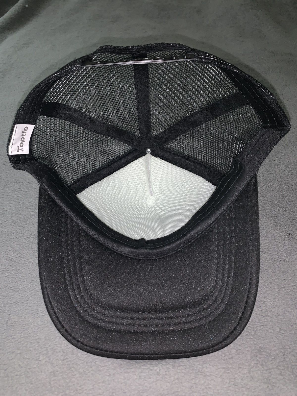 Vintage Black “GOMD” Trucker hat *Free shipping* Size ONE SIZE - 3 Thumbnail