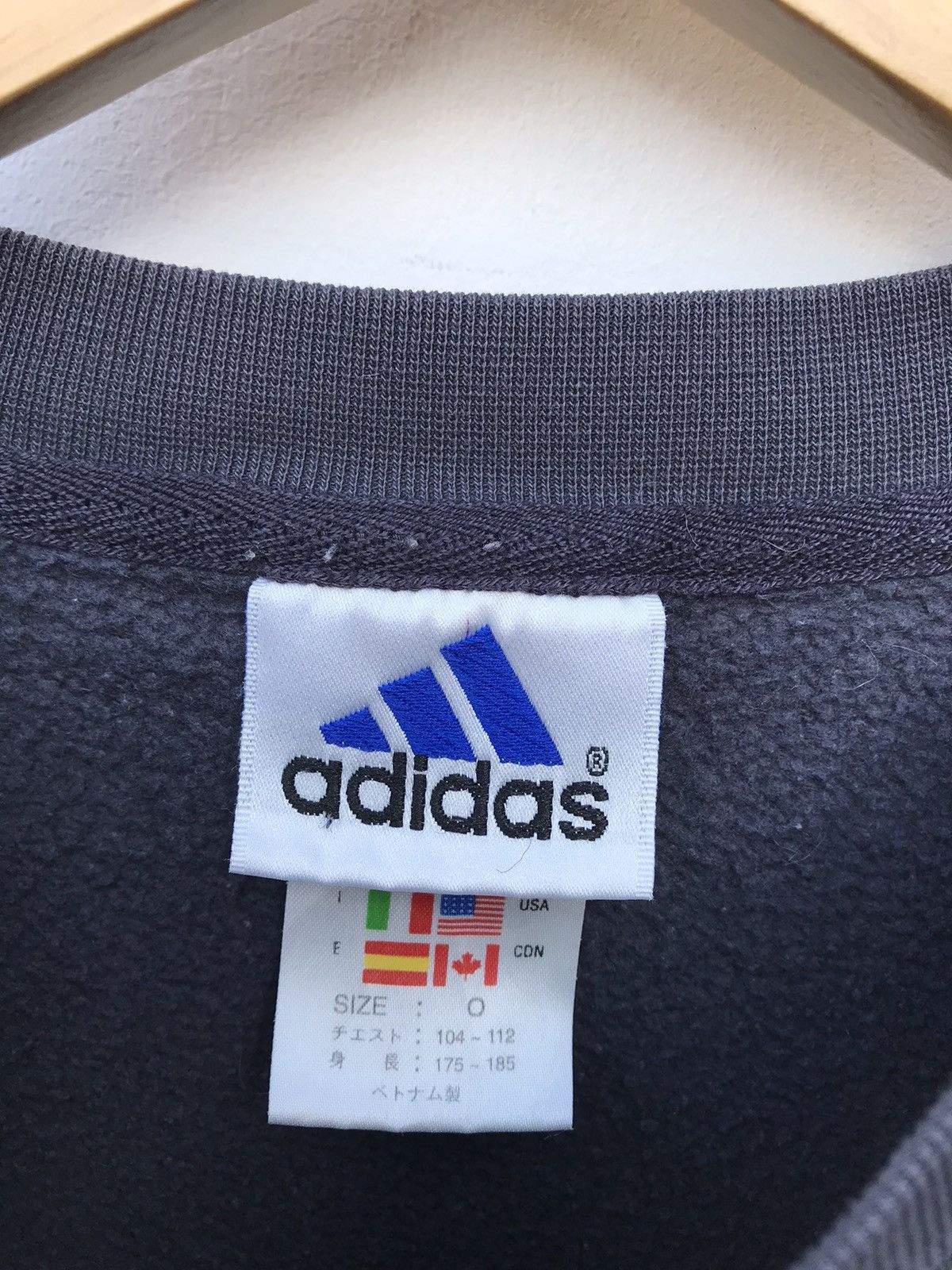Vintage Vintage 90s Adidas Sweatshirt Size US M / EU 48-50 / 2 - 3 Thumbnail
