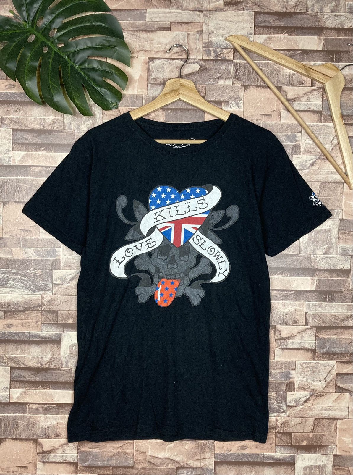 Christian Audigier Ed hardy Kills Love Slowly Tee Y2K #T8-2 Size US L / EU 52-54 / 3 - 1 Thumbnail