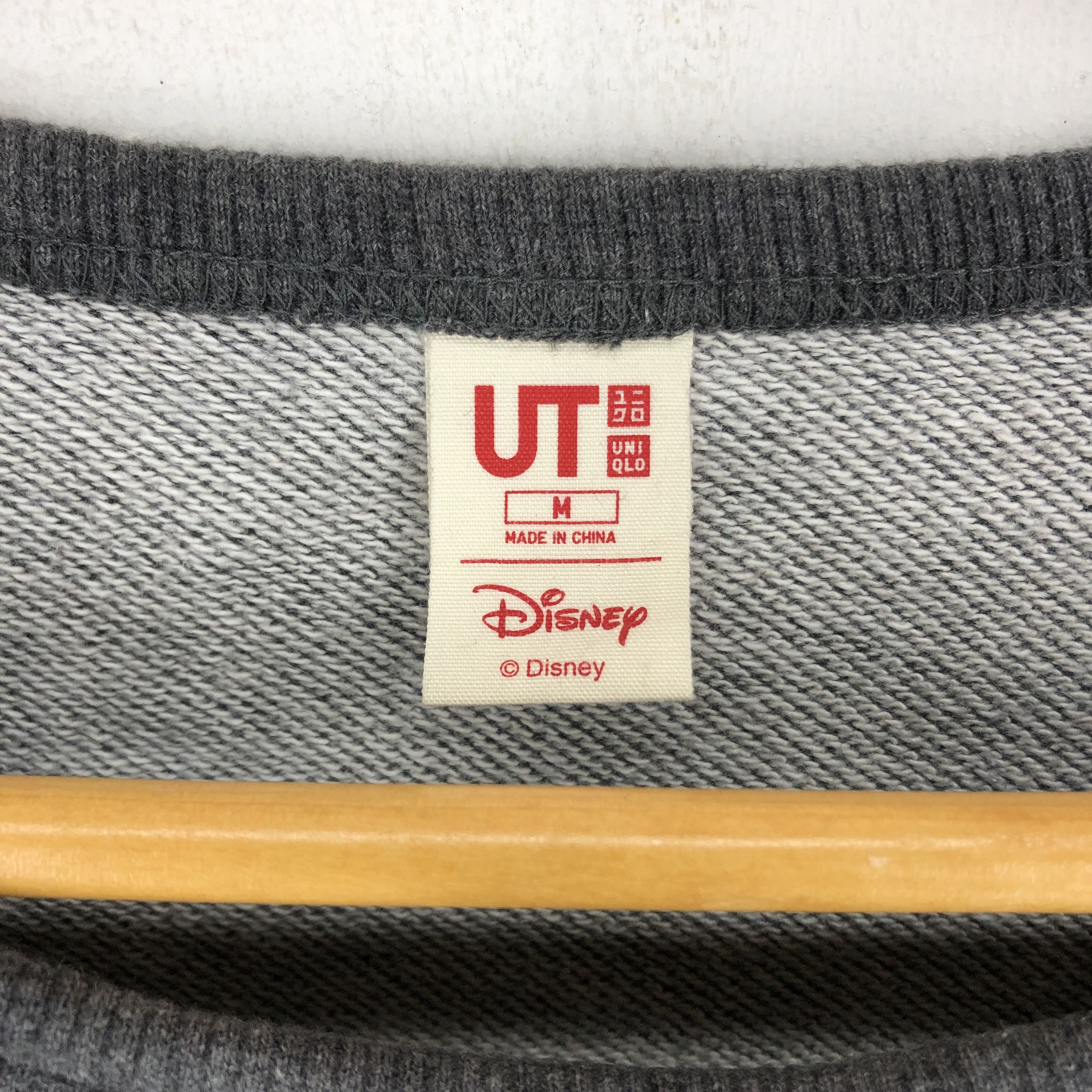 Cartoon Network × Uniqlo DONALD DUCK Crew Neck Sweatshirt #2131-73 Size US M / EU 48-50 / 2 - 4 Thumbnail