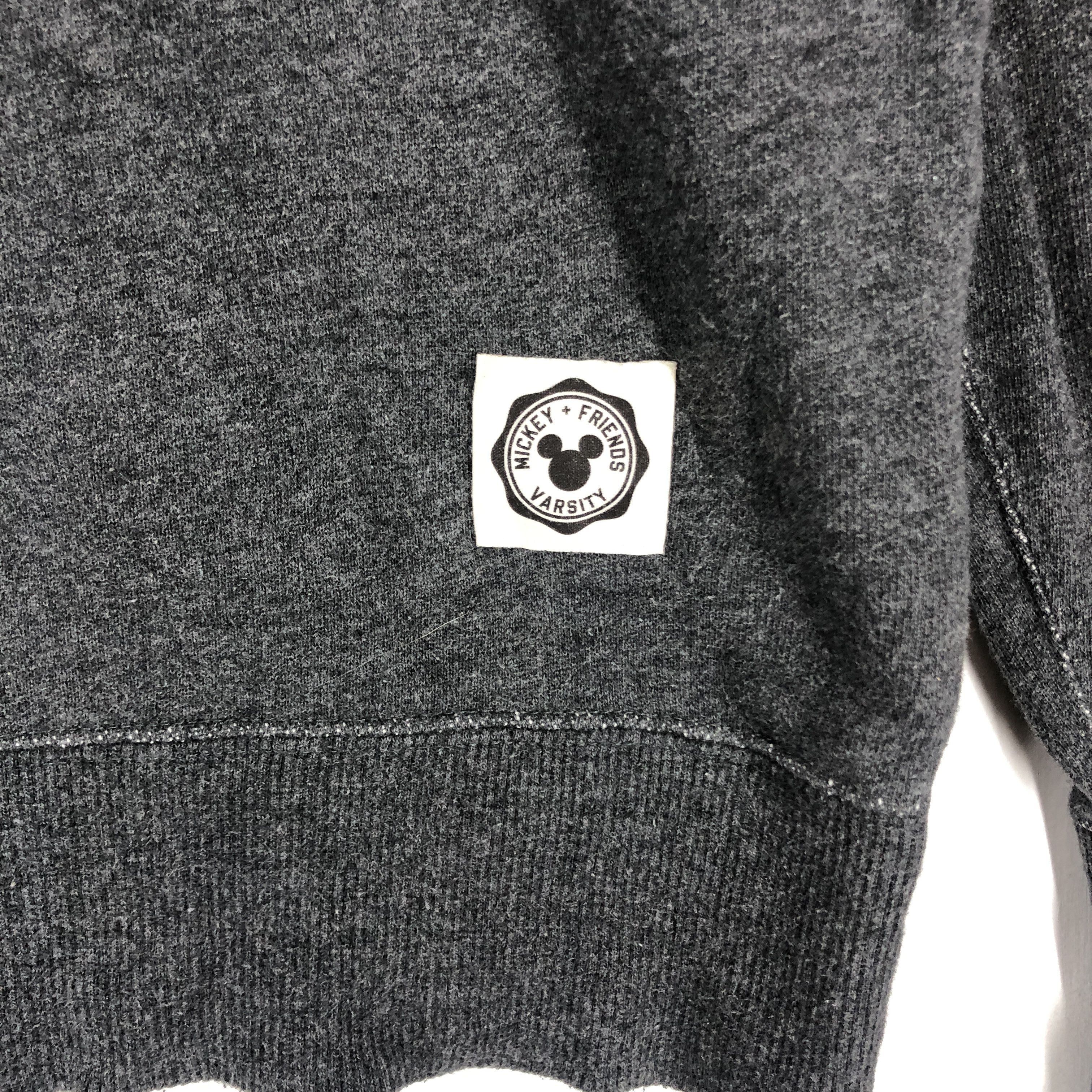 Cartoon Network × Uniqlo DONALD DUCK Crew Neck Sweatshirt #2131-73 Size US M / EU 48-50 / 2 - 3 Thumbnail