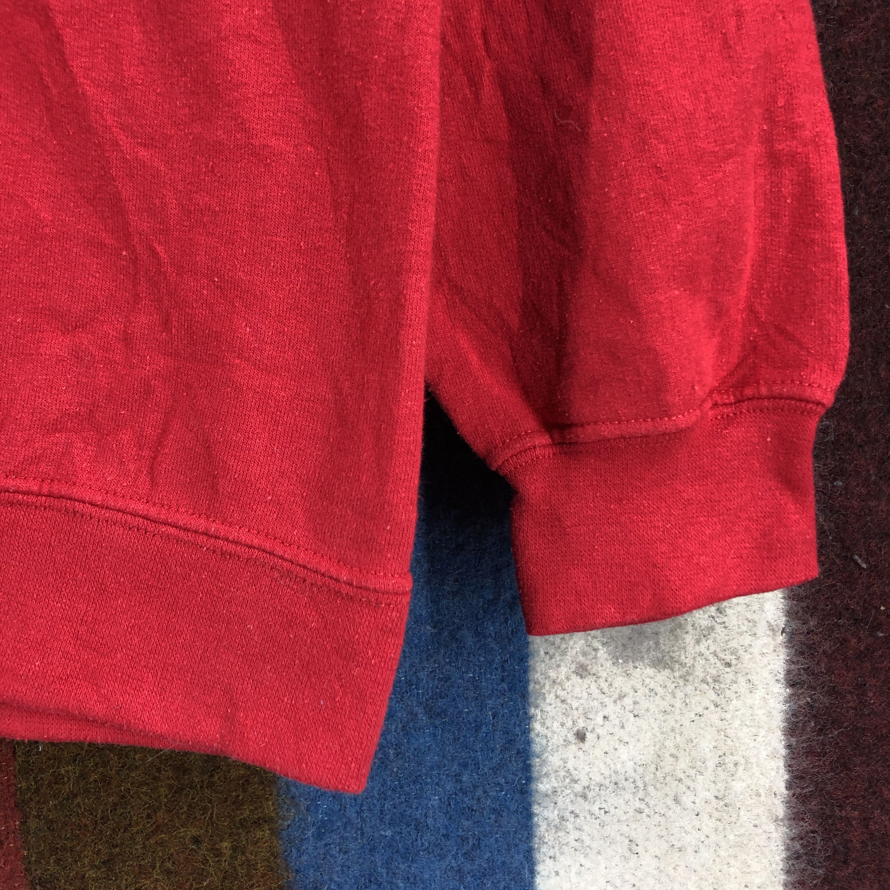 Gildan Y2K Vintage YOKOTA STRIDER FROSTBITE Sweatshirt #2746-99 Size US M / EU 48-50 / 2 - 5 Thumbnail