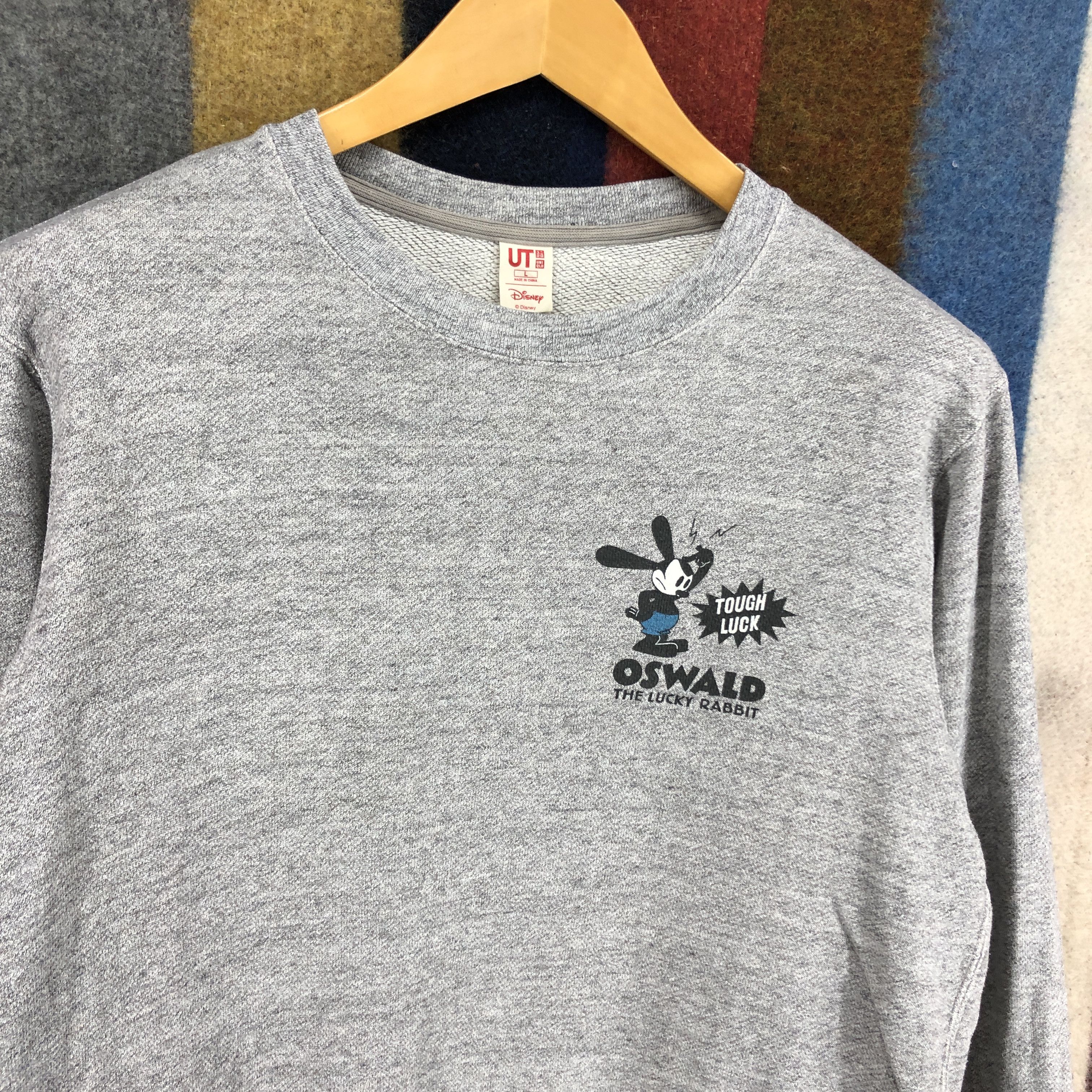 Cartoon Network × Uniqlo OSWALD THE LUCKY RABBIT Crew Neck Sweatshirt #2743-99 Size US M / EU 48-50 / 2 - 2 Thumbnail