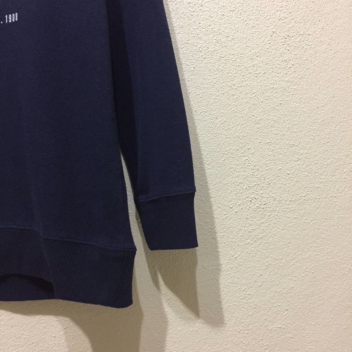 Converse CONVERSE Sweatshirt ...Embroidered shoes Logo size L fits M Size US M / EU 48-50 / 2 - 4 Thumbnail