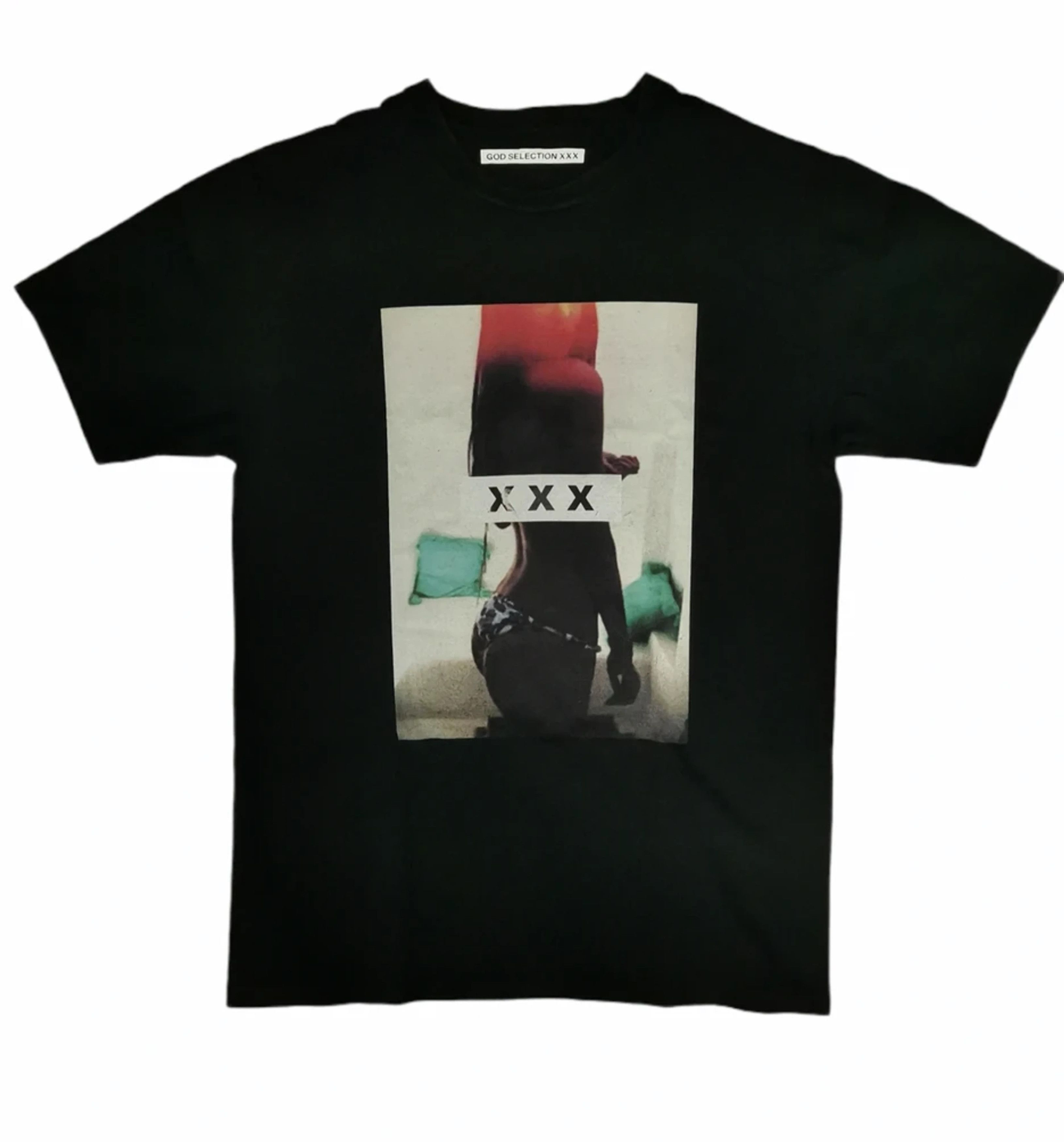 Japanese Brand God Selection XXX Japan Designer Tee Sexy Naked Girl Size US M / EU 48-50 / 2 - 1 Thumbnail