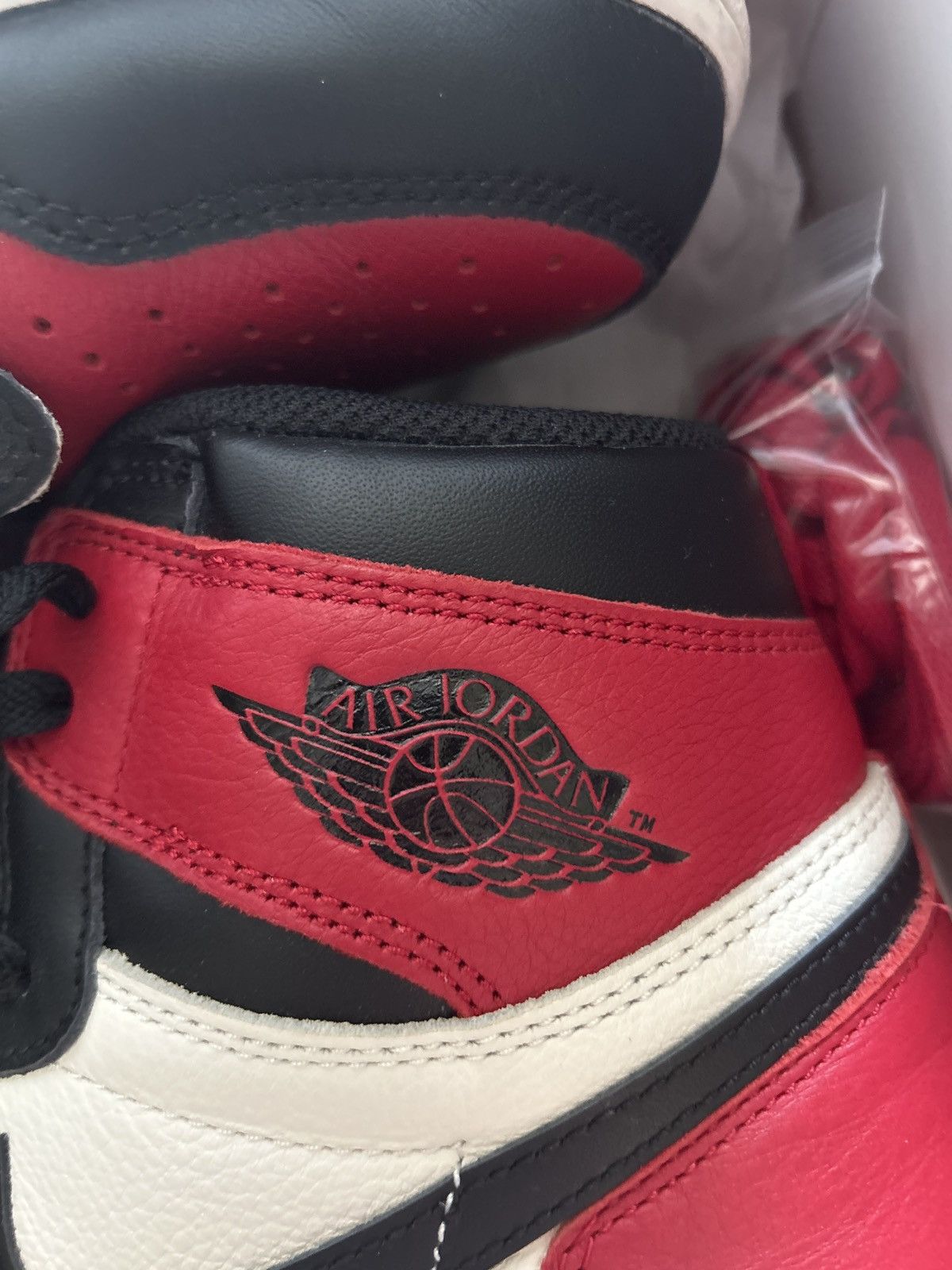 Jordan Brand Jordan 1 Bred Toe Size US 12 / EU 45 - 9 Thumbnail