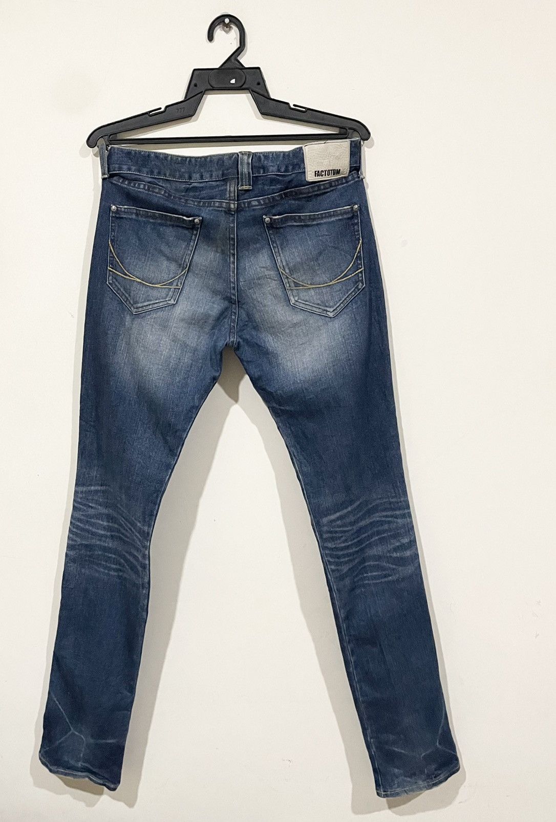 FACTOTUM Factotum Japan Rockers Stonewash Skinny Jeans Size US 33 - 10 Thumbnail