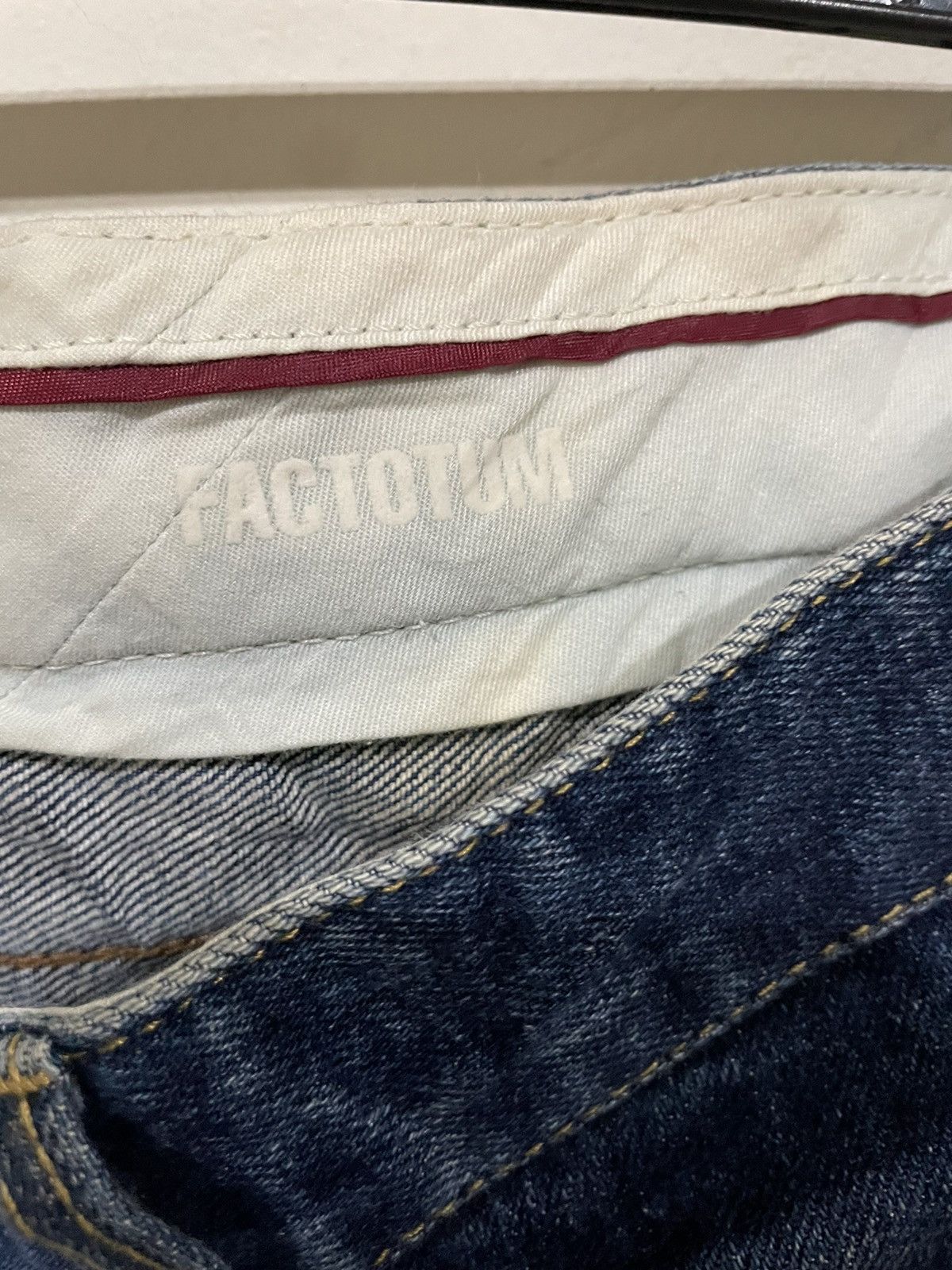 FACTOTUM Factotum Japan Rockers Stonewash Skinny Jeans Size US 33 - 9 Thumbnail