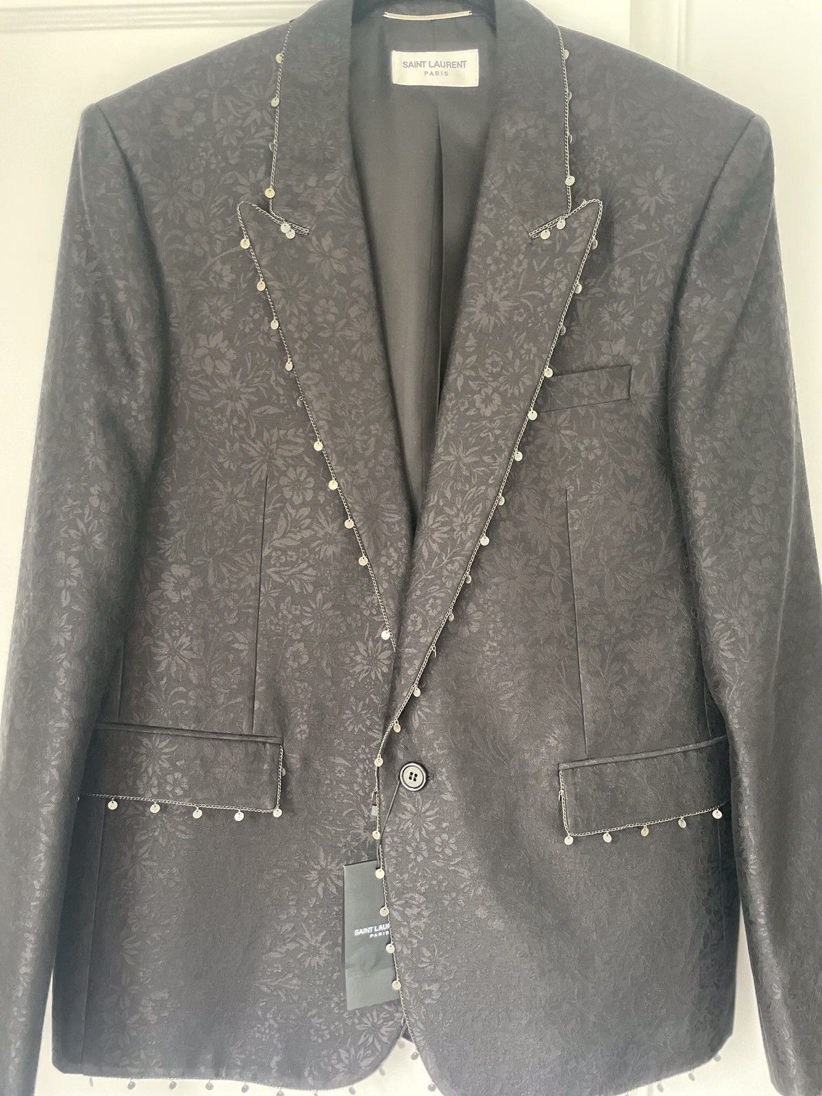 GORGEOUS SLP CHAIN & FLORAL DETAIL BLAZER