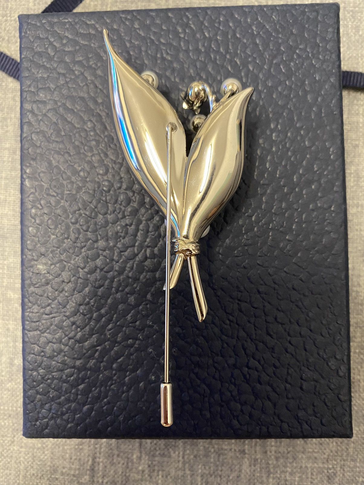 Dior Dior lily of the valley brooch Size ONE SIZE - 4 Thumbnail