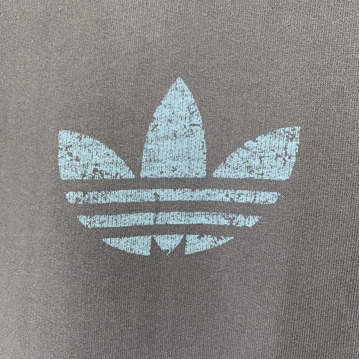Adidas Vintage 90s Adidas Big Logo Crewneck Sweathirt Size M Size US M / EU 48-50 / 2 - 5 Thumbnail