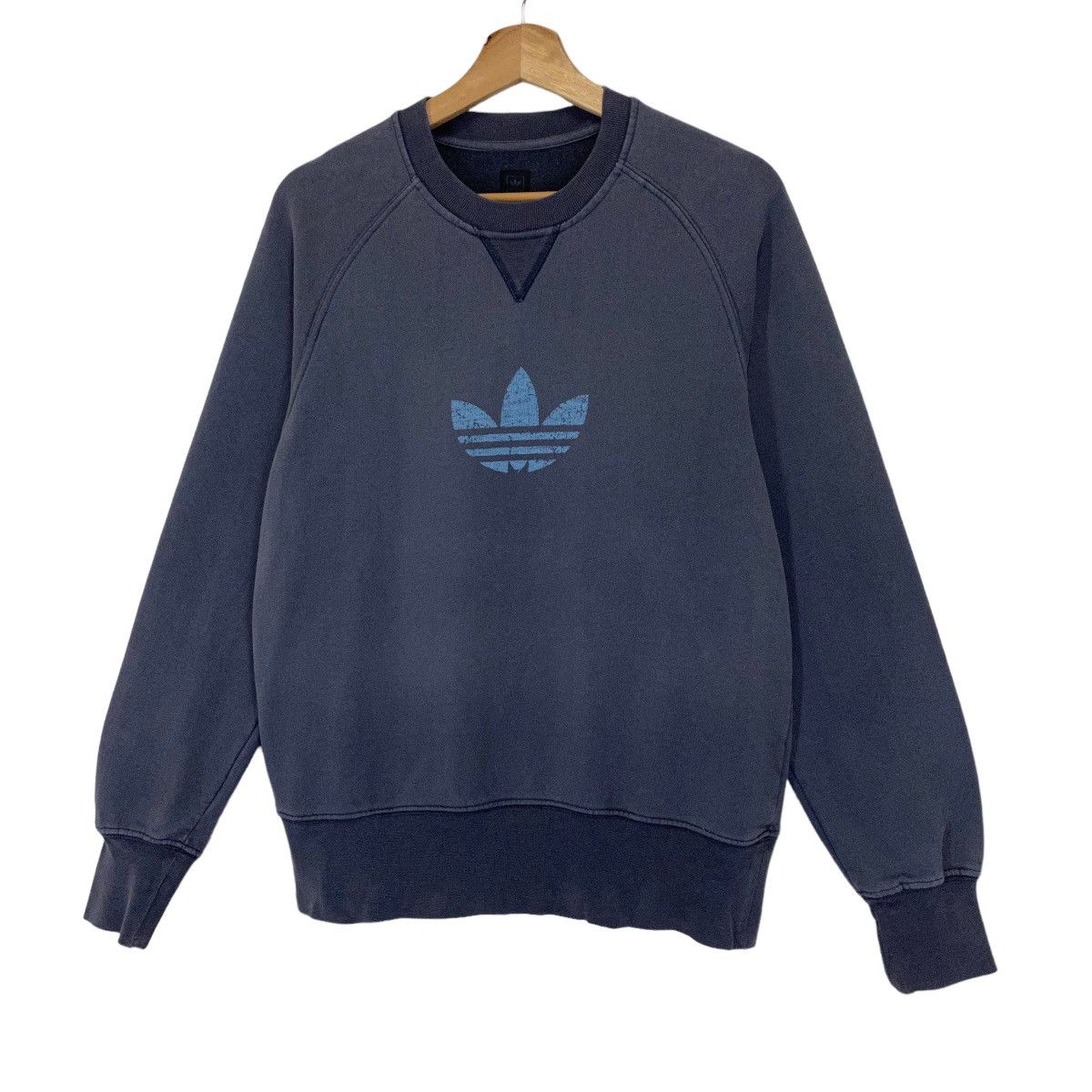 Adidas Vintage 90s Adidas Big Logo Crewneck Sweathirt Size M Size US M / EU 48-50 / 2 - 3 Thumbnail