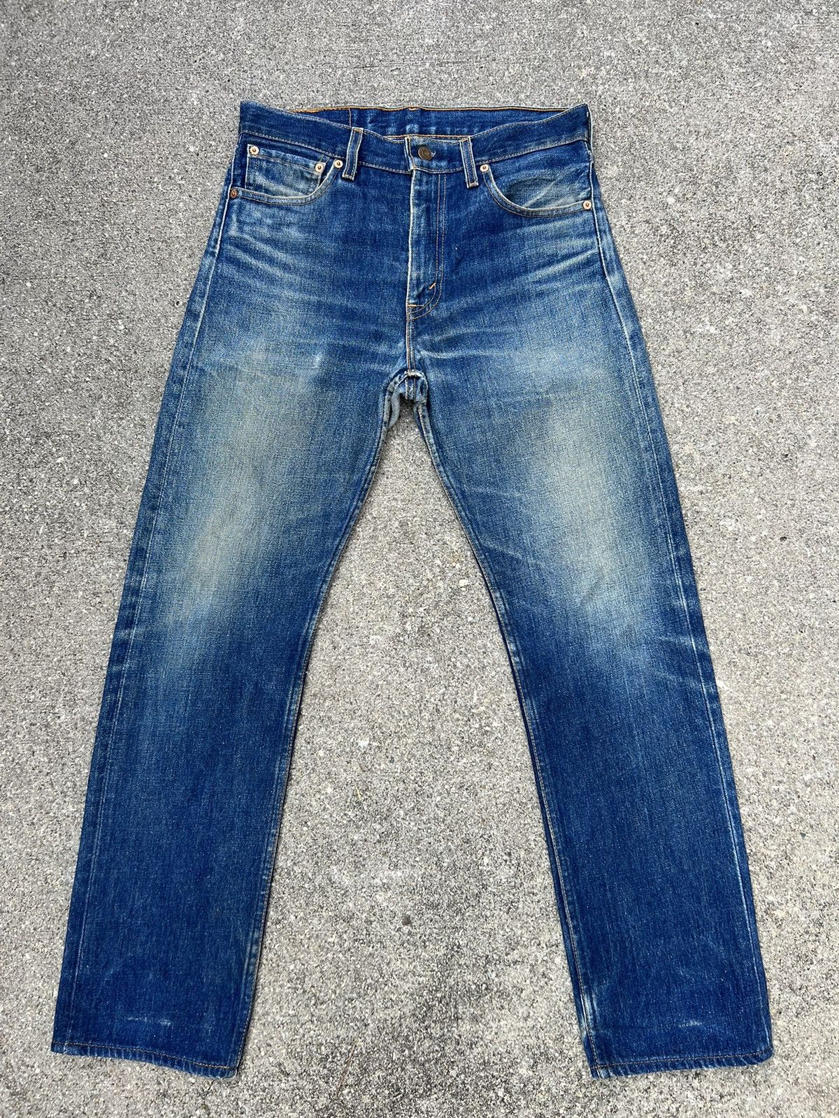 Vintage 2000 Levi’s 505 Usa Butt Rips Fade Denim Jeans