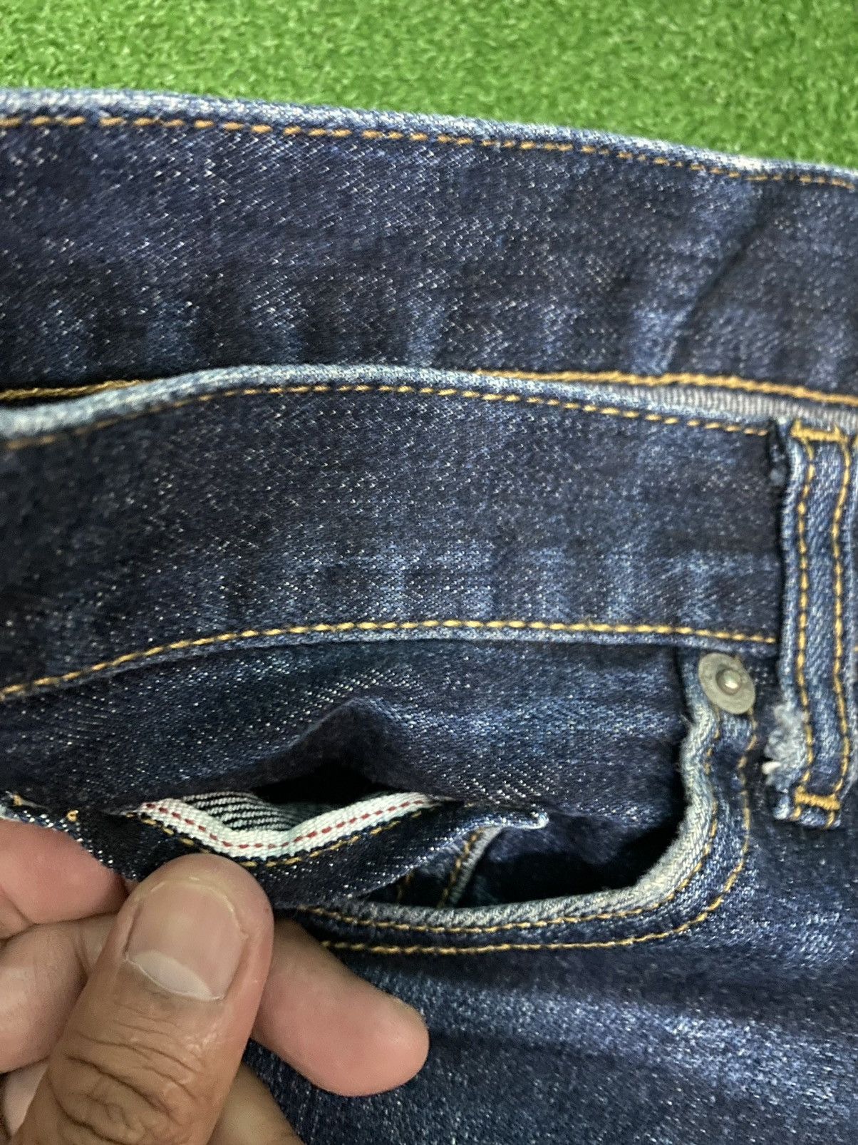 Japanese Brand UNIQLO SELVAGE DENIM SIZE 31 Size US 31 - 3 Thumbnail