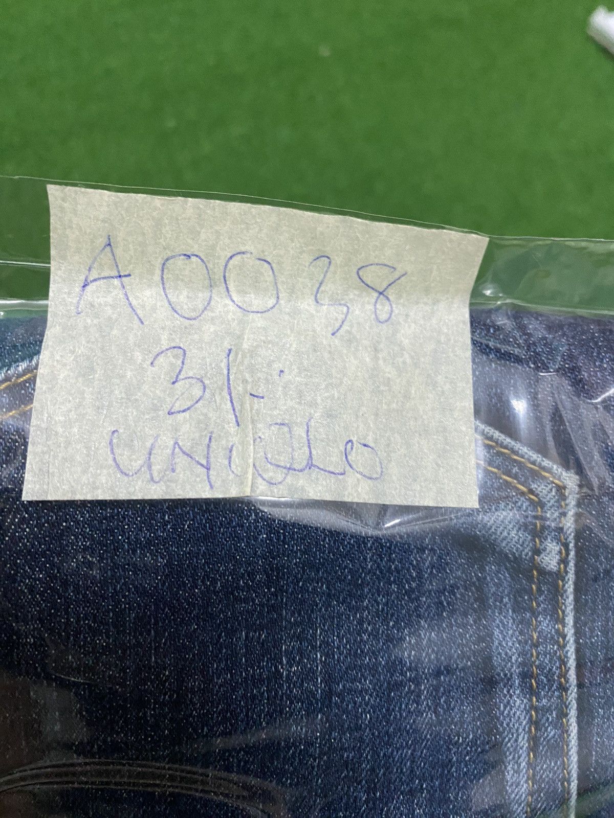 Japanese Brand UNIQLO SELVAGE DENIM SIZE 31 Size US 31 - 17 Thumbnail