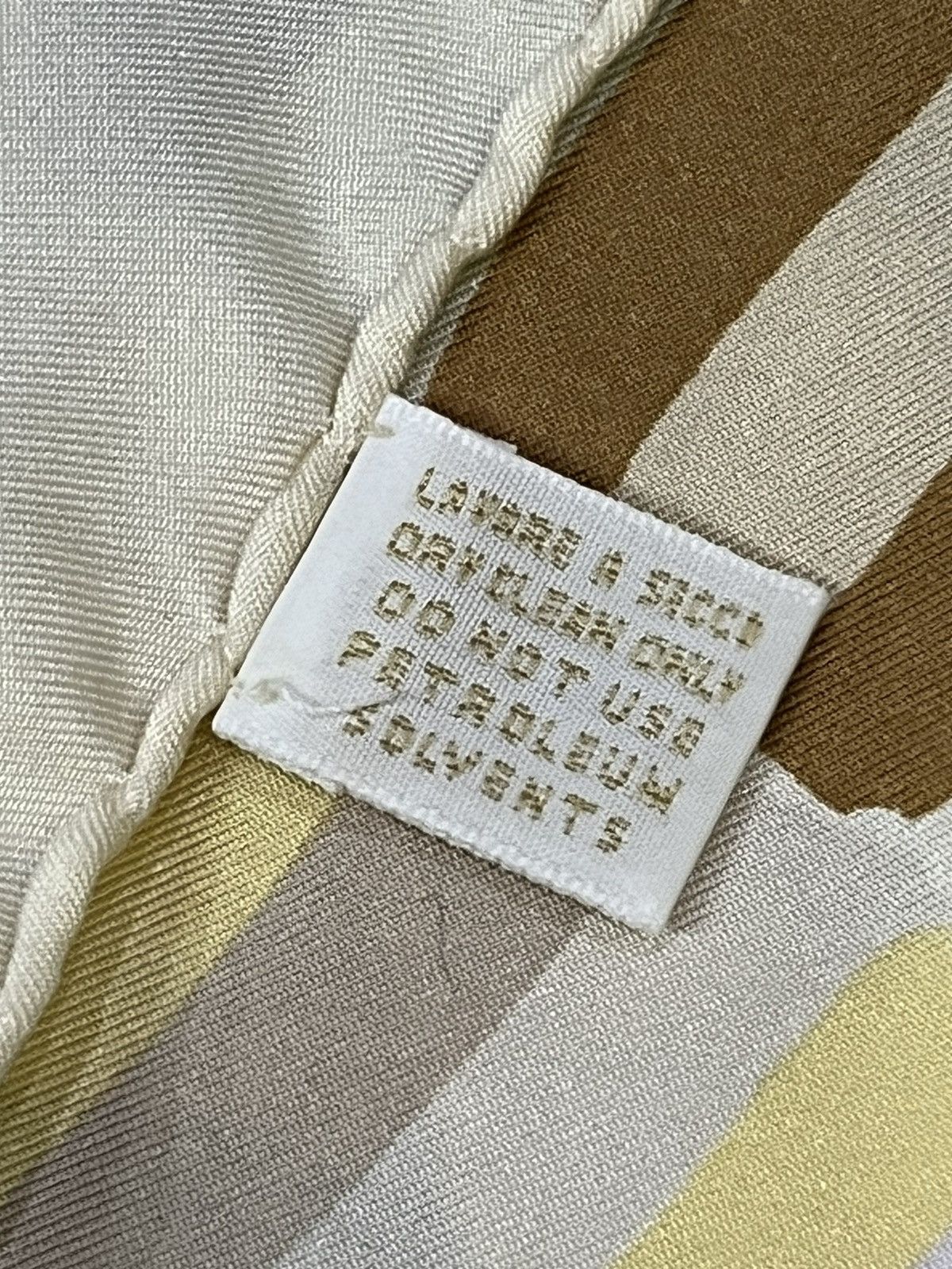 Gucci Vintage GUCCI Silk Handkerchief Made in ITALY Size ONE SIZE - 9 Thumbnail