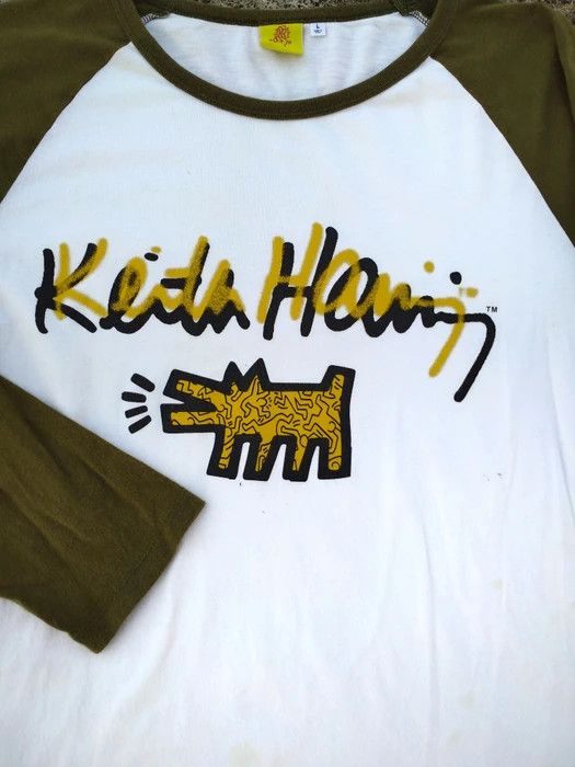 Keith Haring × Uniqlo KEITH HARING X UNIQLO BIG LOGO LONG SLEEVE SHIRT Size US L / EU 52-54 / 3 - 3 Thumbnail