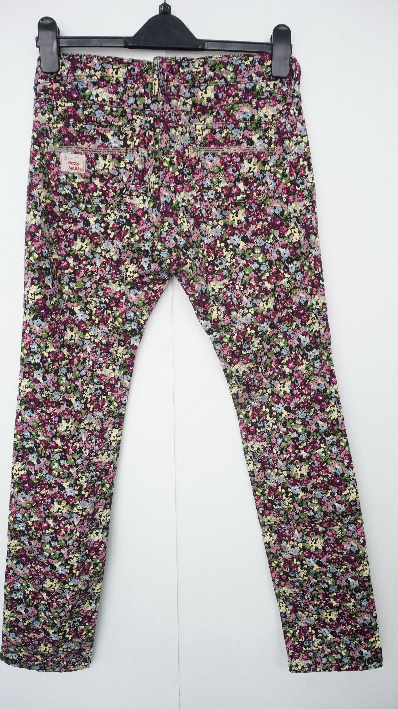 Japanese Brand Japan BETTY SMITH Floral Design Skinny Women's Pants Size 29" - 1 Thumbnail