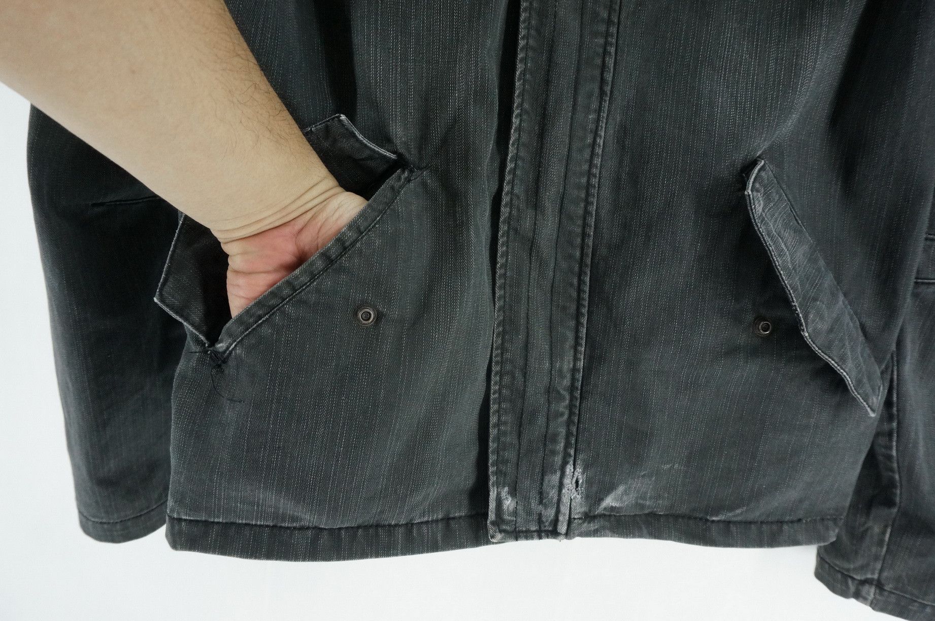 Japanese Brand Vtg Japan LOWBOX Punk Worn Out Distressed Hoodie Jacket Size US S / EU 44-46 / 1 - 7 Thumbnail